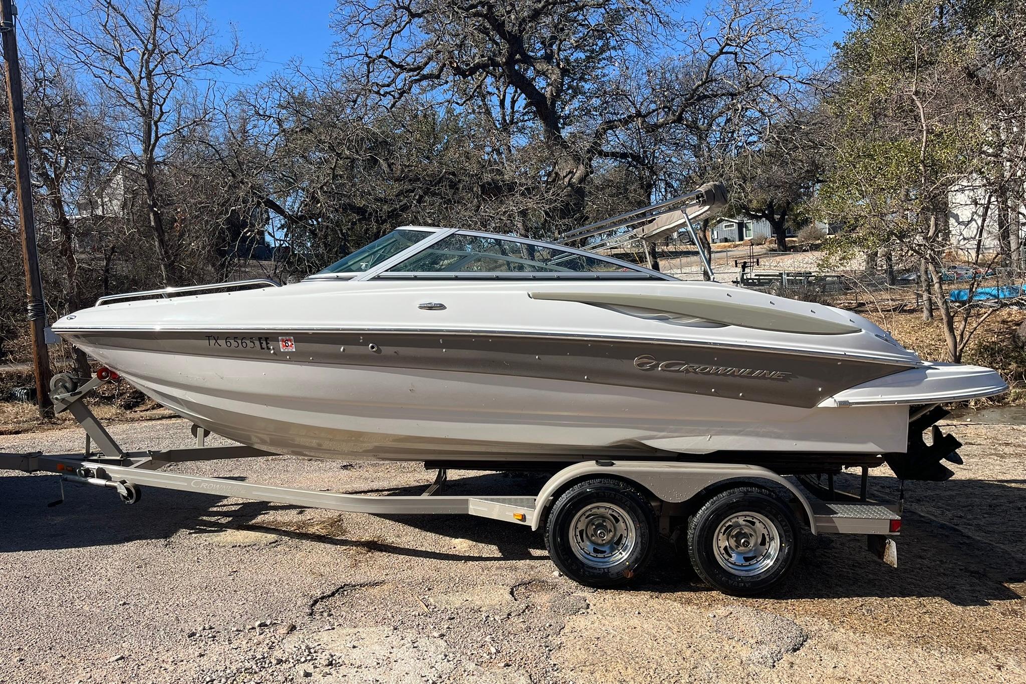 2010 Crownline 210 LS