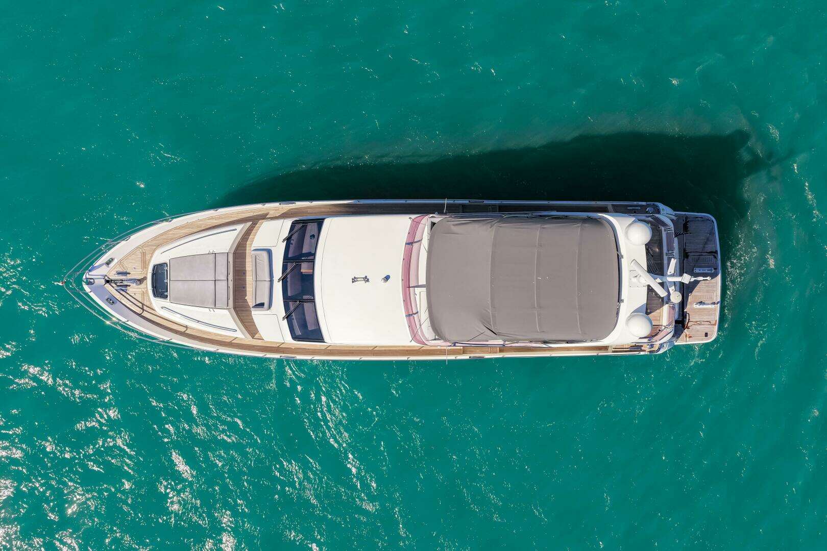 2014 Princess Y72 - Image 35