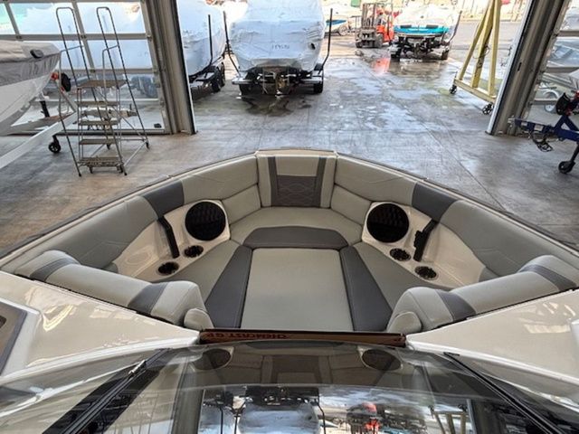 2026 Malibu Wakesetter 23 LSV - 9