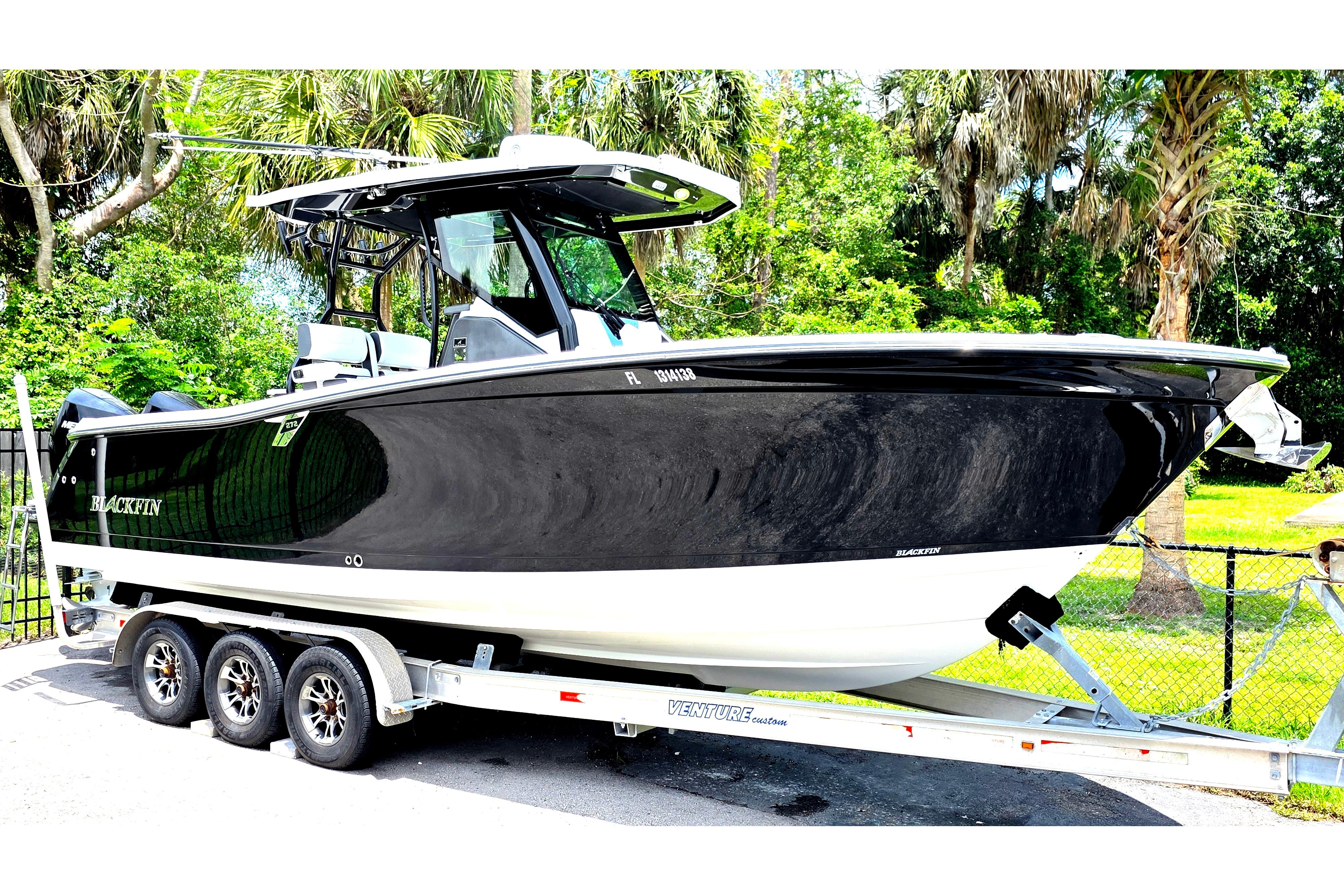 2021 Blackfin 272 CC