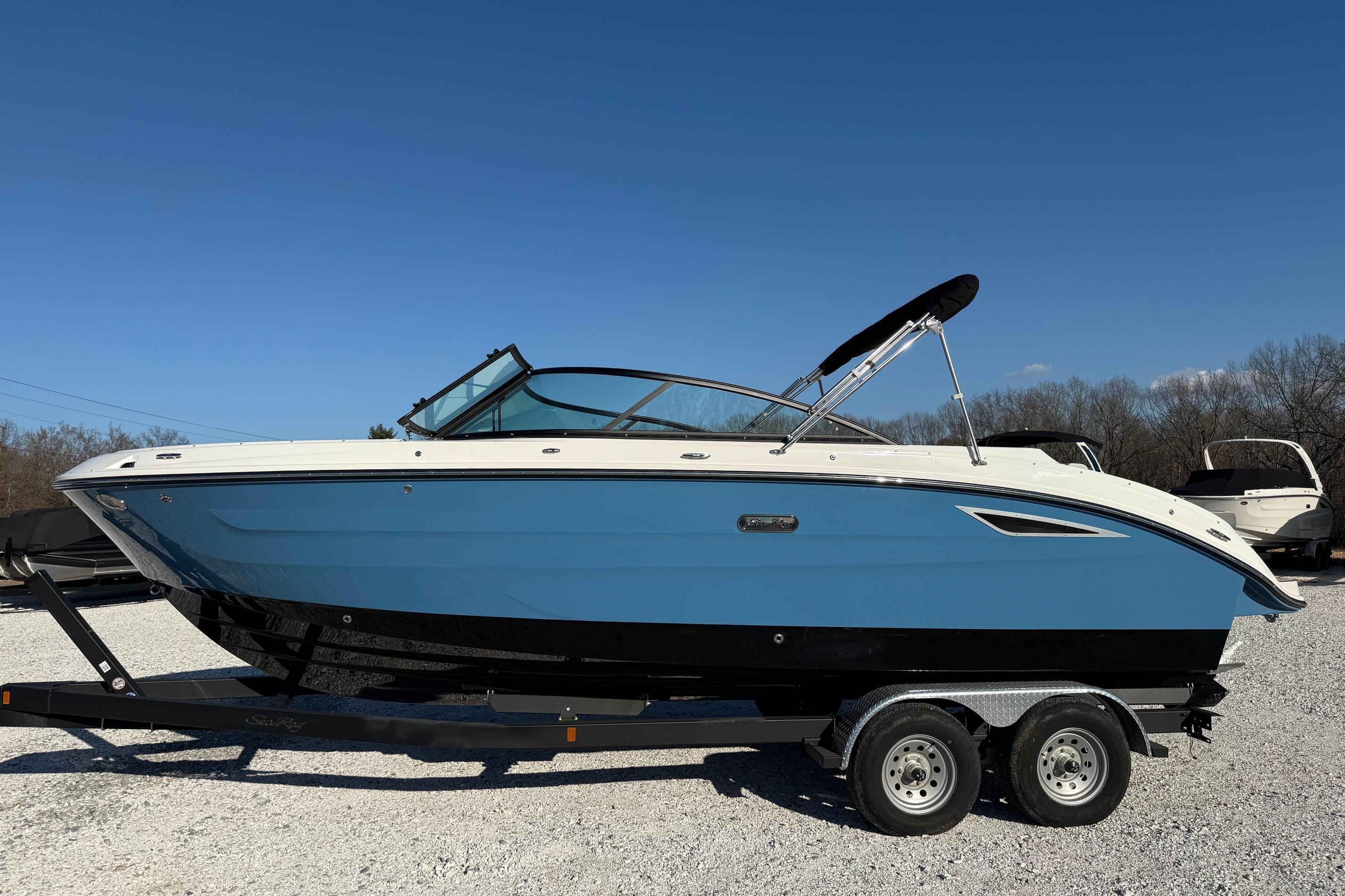 2026 Sea Ray SDX 250