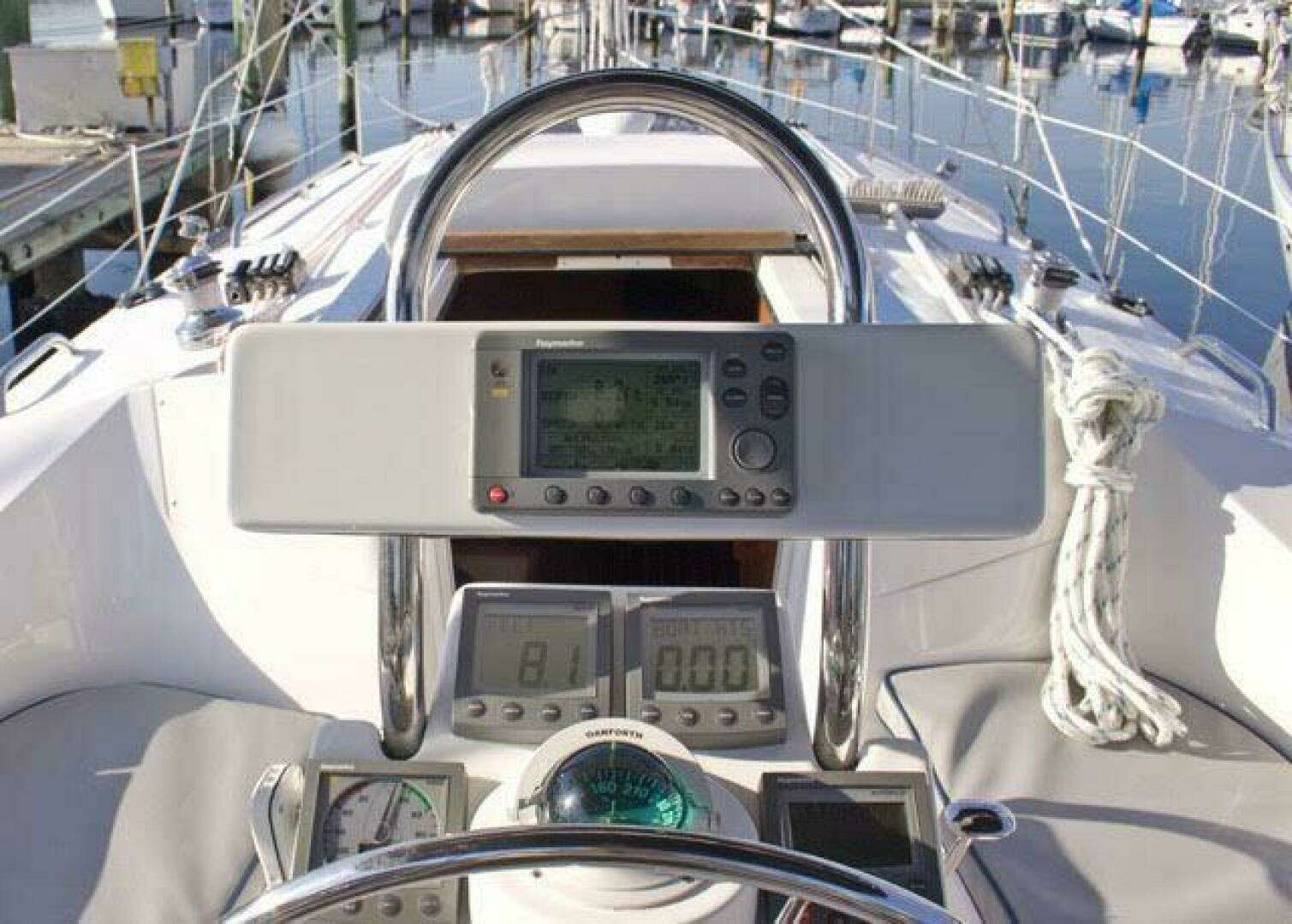 2004 Hunter Sloop - Image 15