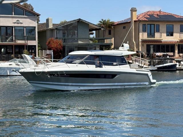 2013 Jeanneau NC 11