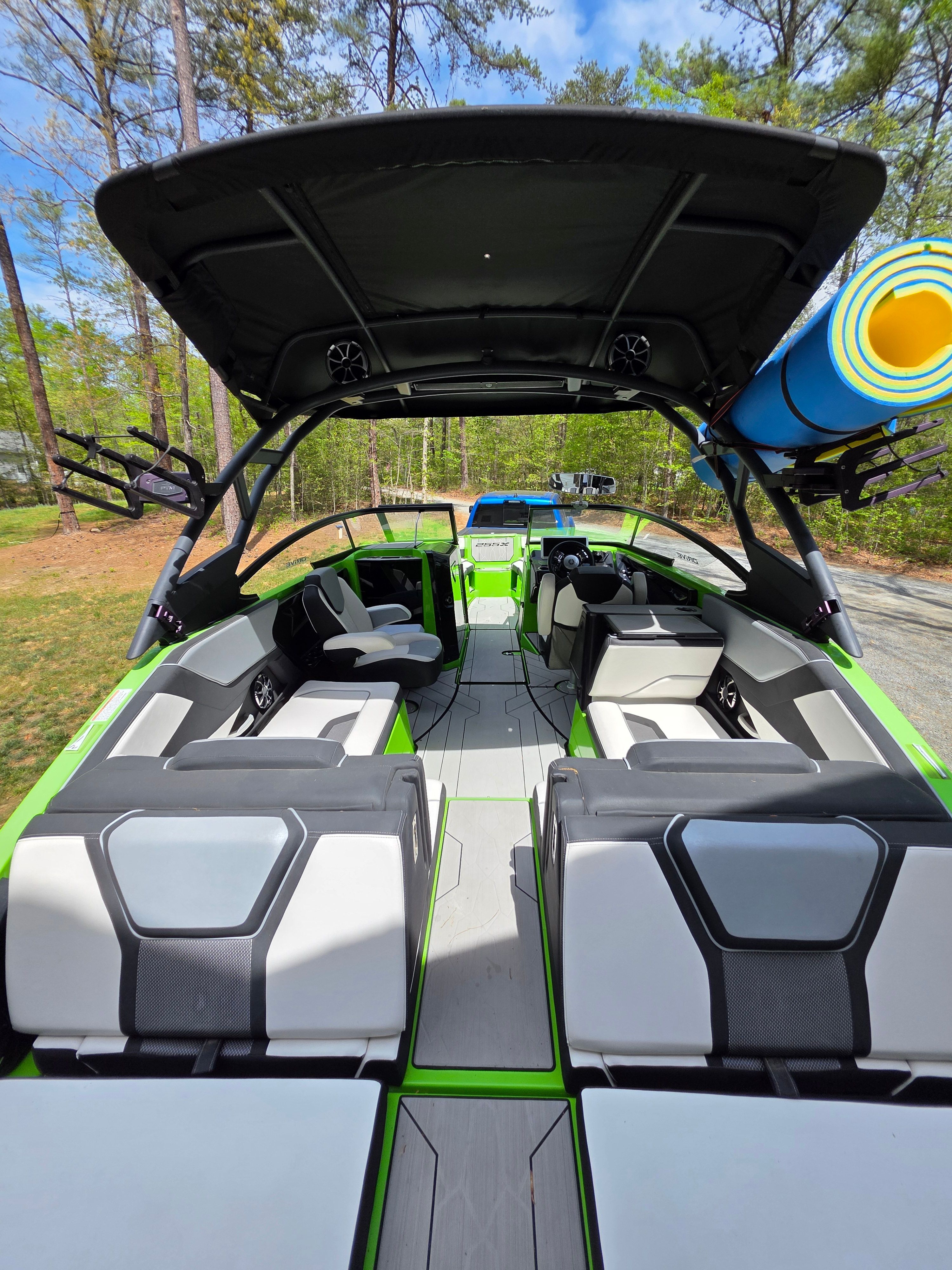 2022 Yamaha Boats 255XD - 4
