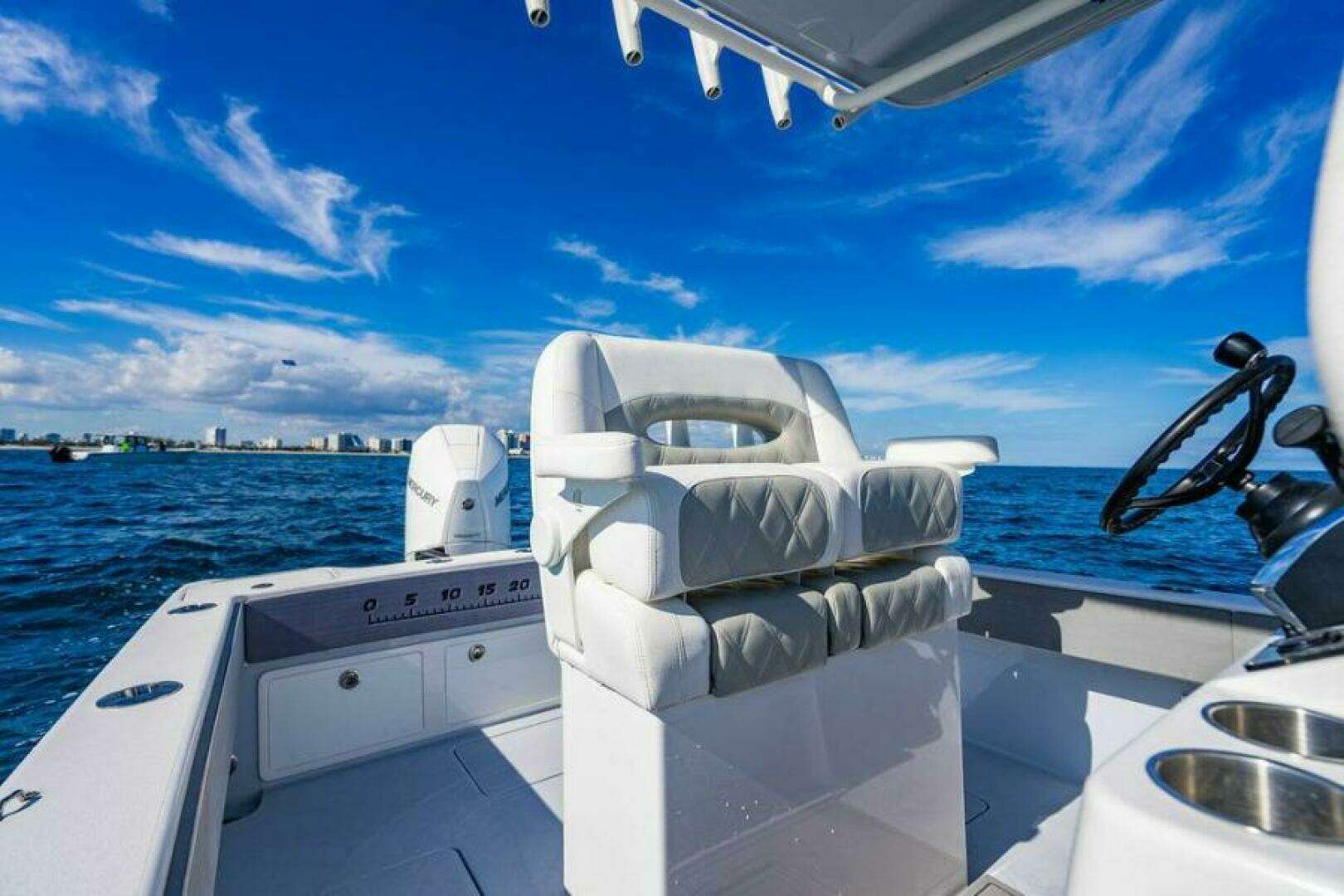 2026 Reef Runner 230 - Image 25