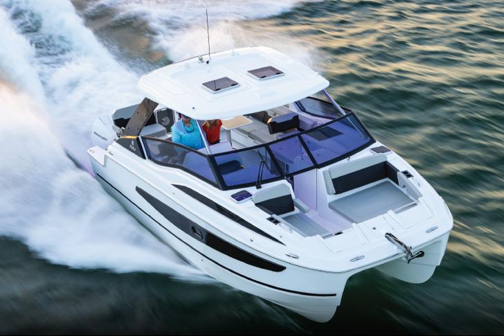 2022 Aquila 32 Sport