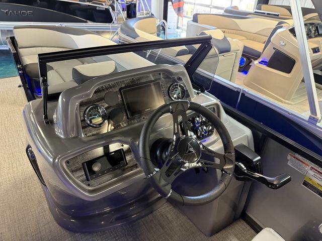 2026 Tahoe LTZ - 23 FT Elite Windshield - 7