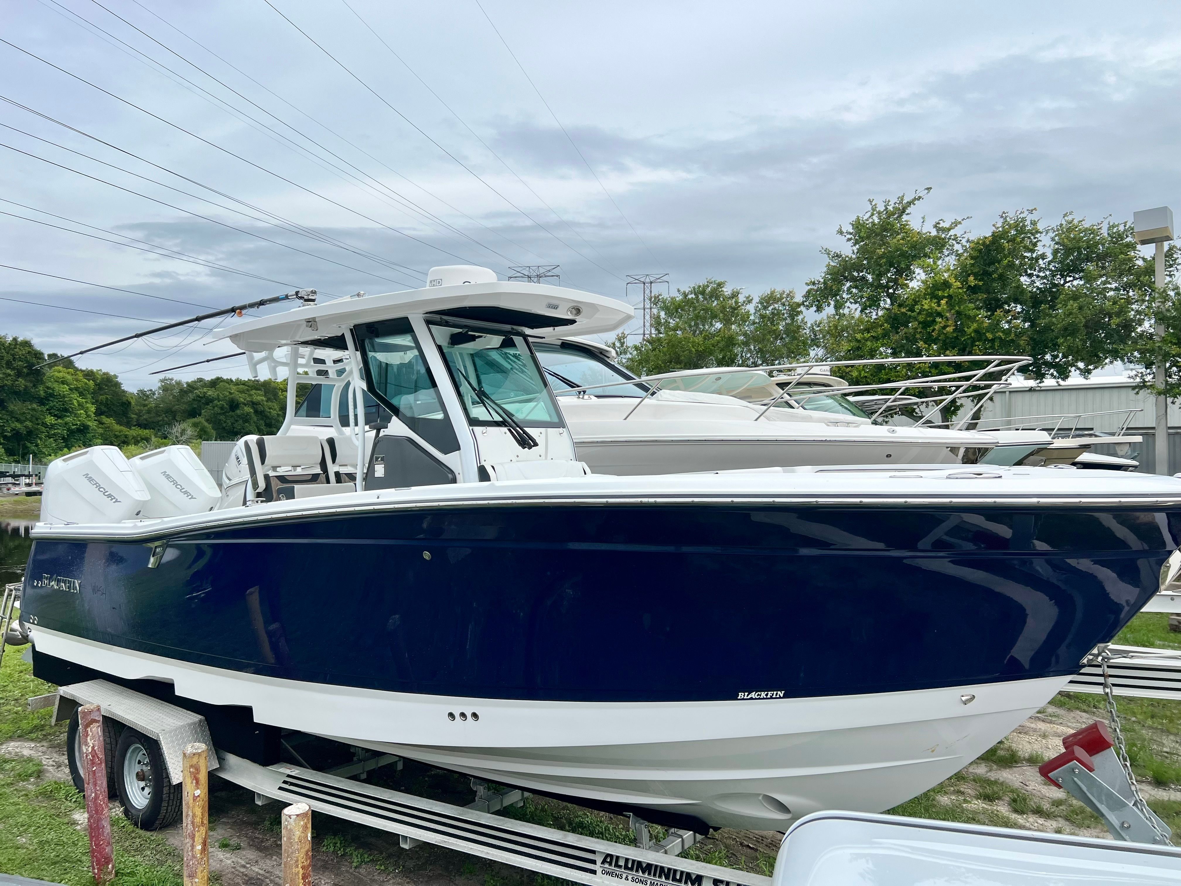 2024 Blackfin 302 CC