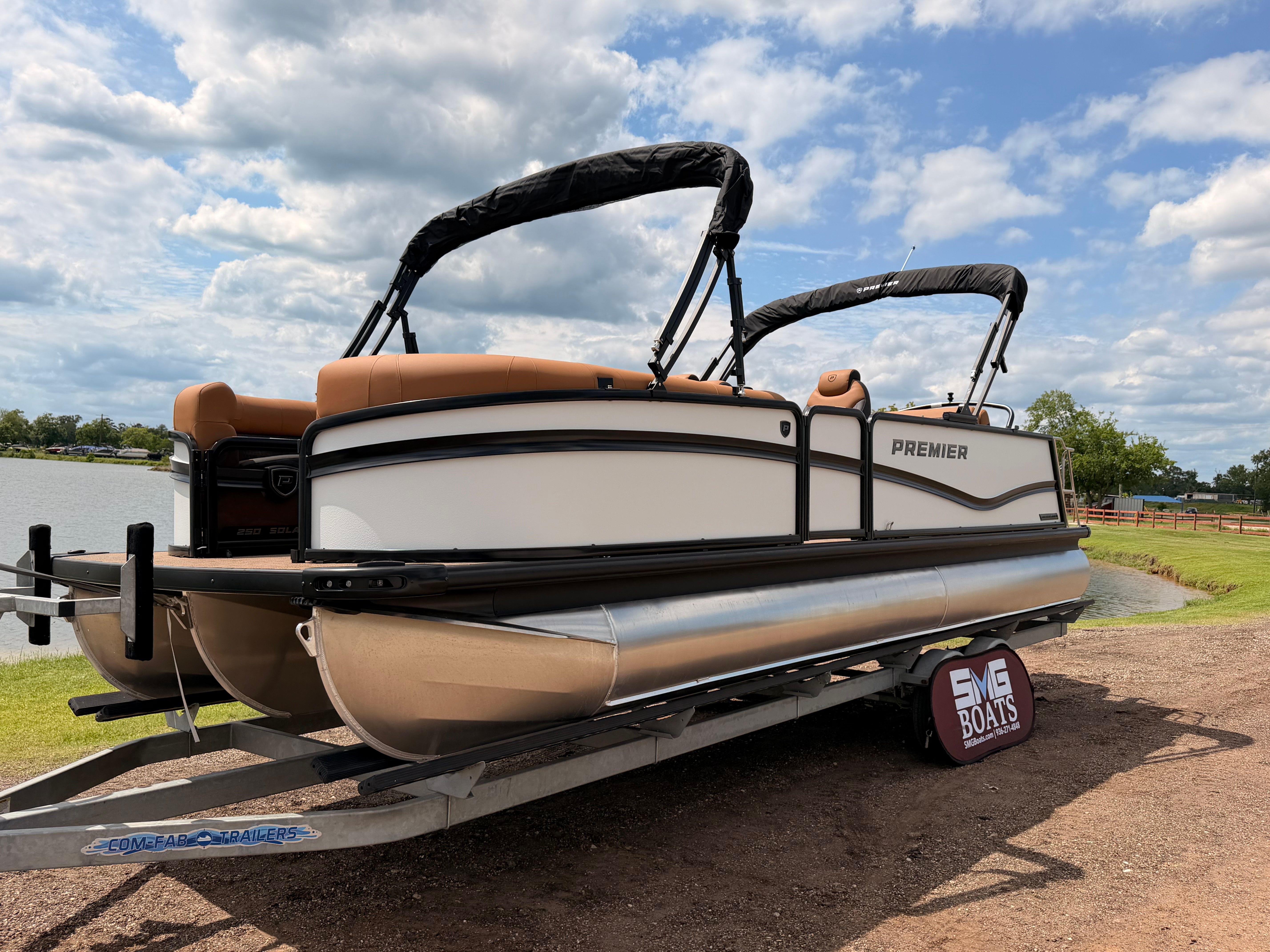 2026 PREMIER 250 SOLARIS RL CL - Image 2