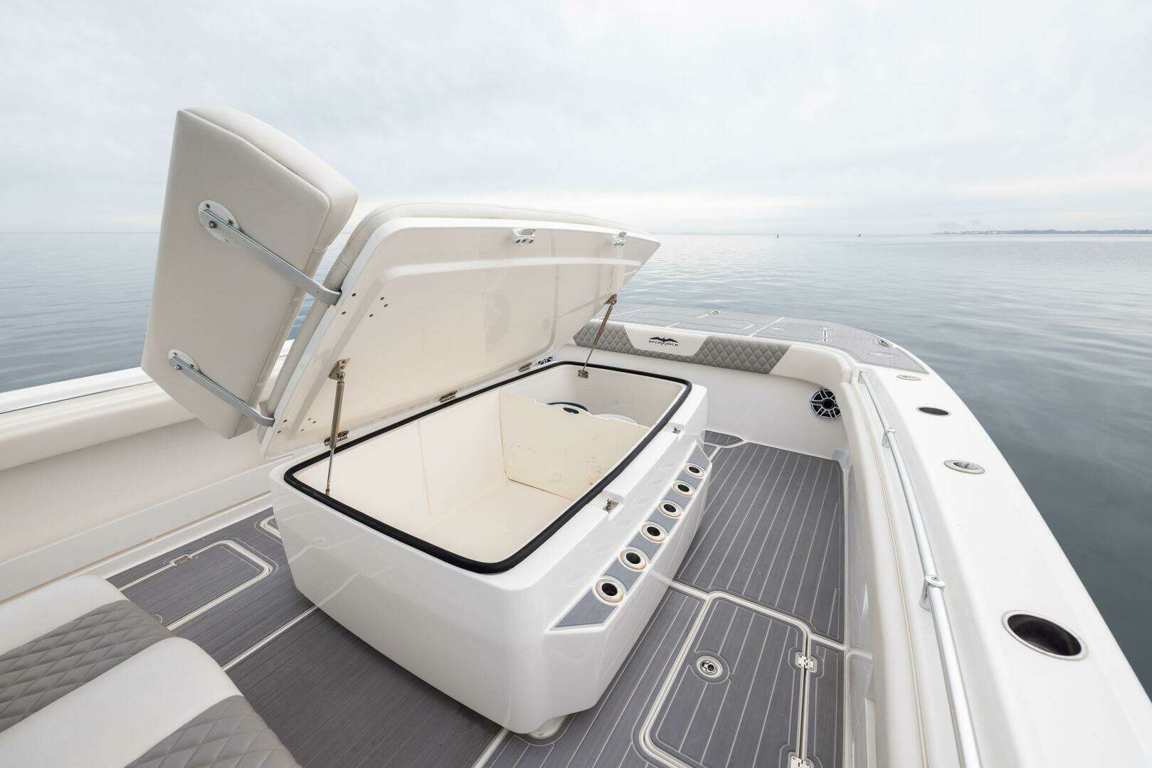 2020 Invincible 40’ Catamaran - Image 9