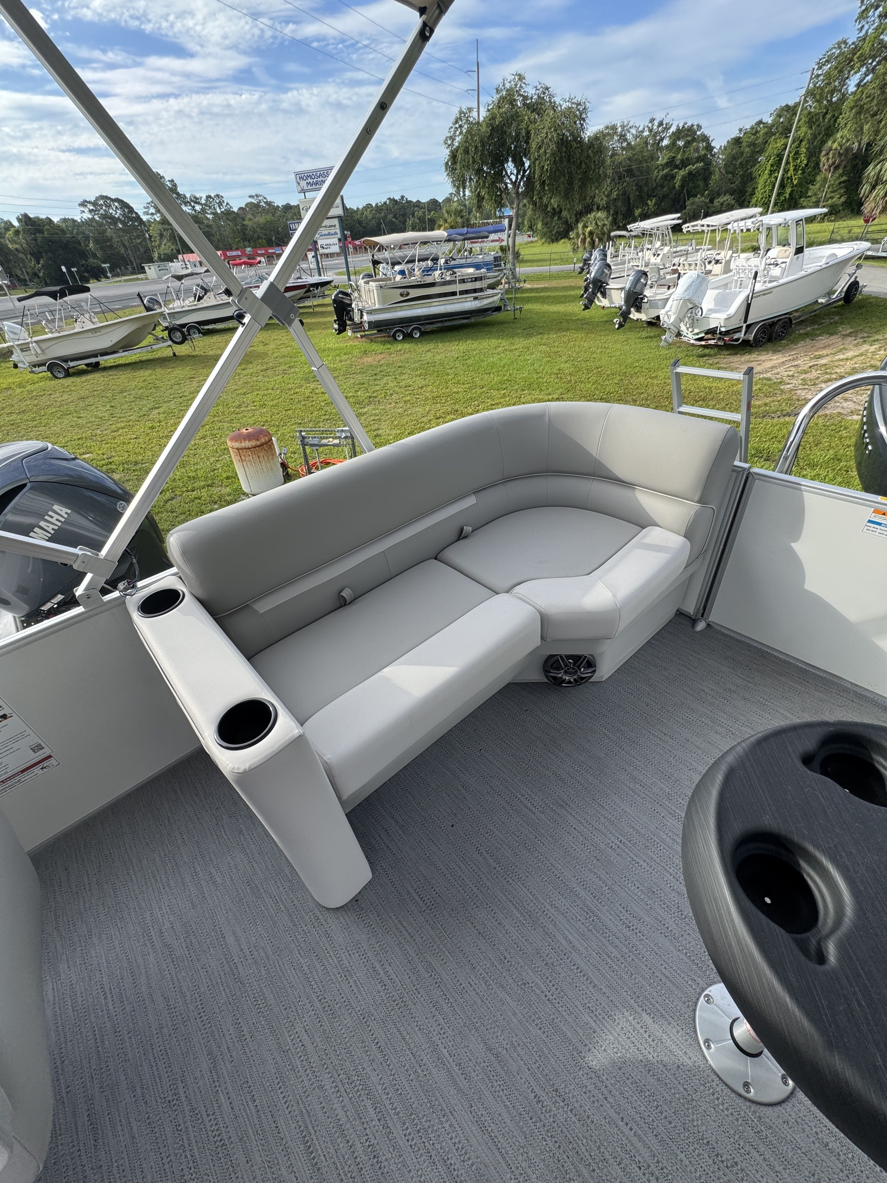 2026 Sweetwater Xperience Split Bench SW 2286 SBX Tri Toon - 42