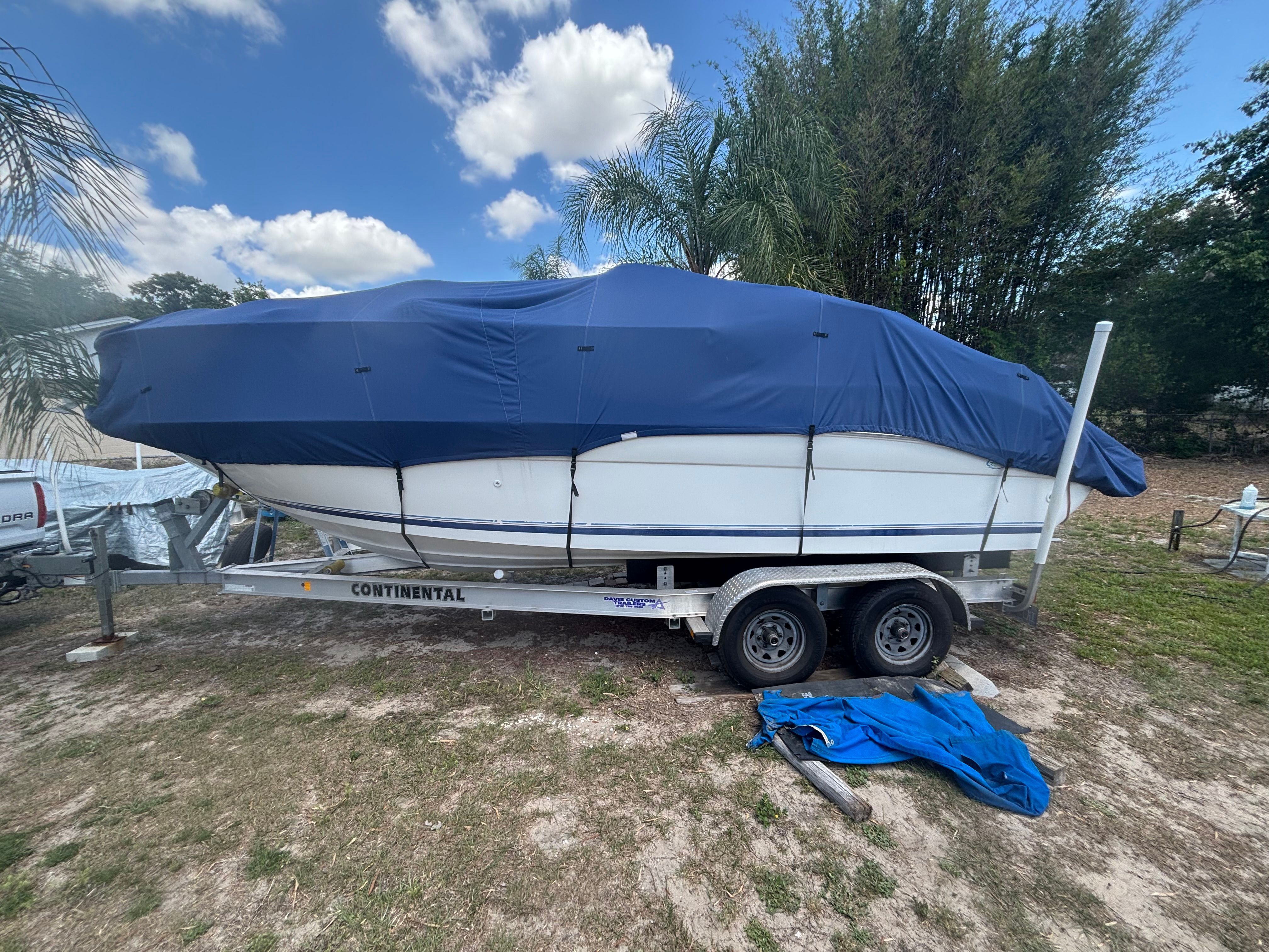 1996 Sea Ray 240 Sundancer - 12