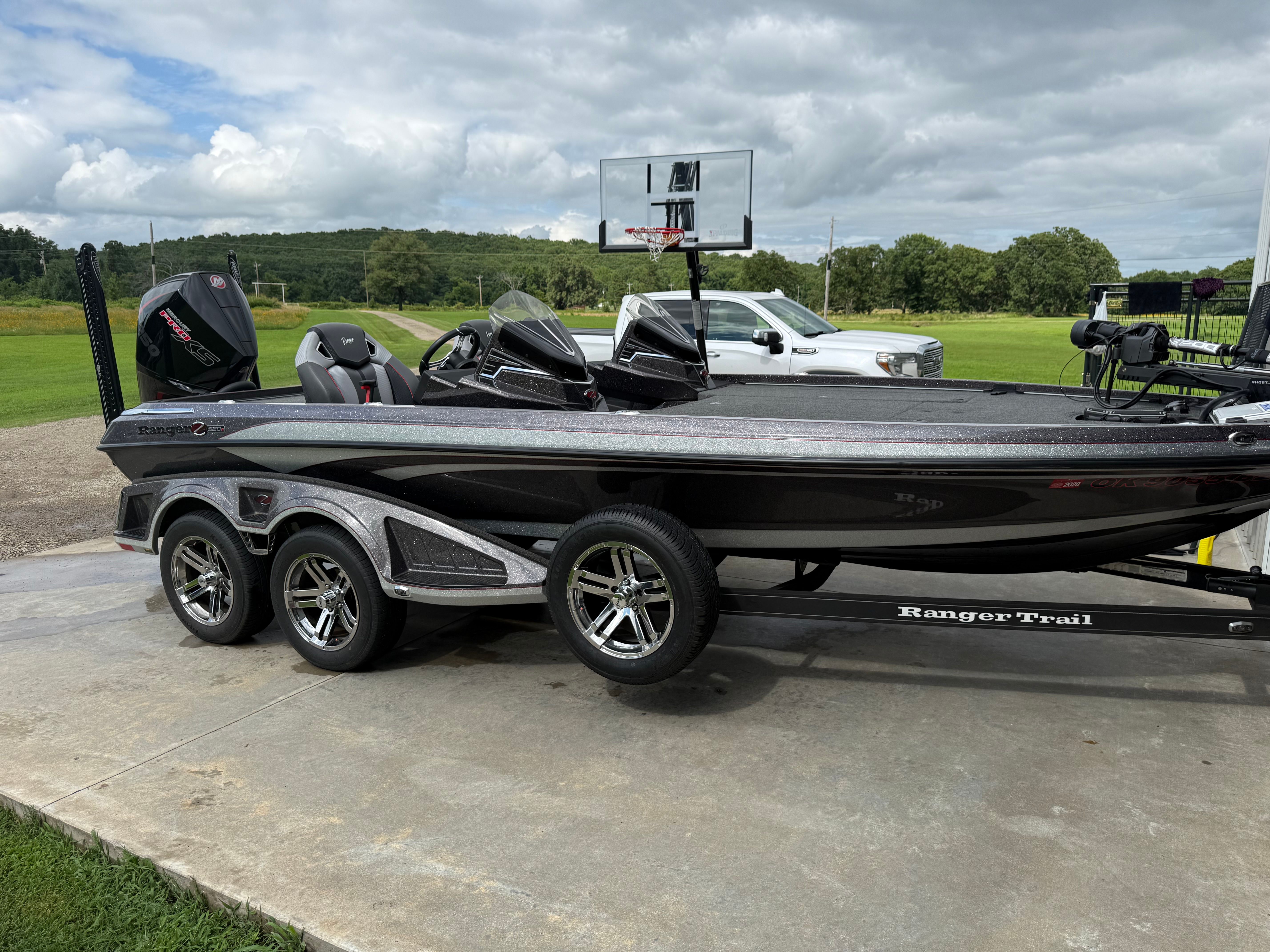 2024 Ranger Z520R boat on trailer, ready for adventure.