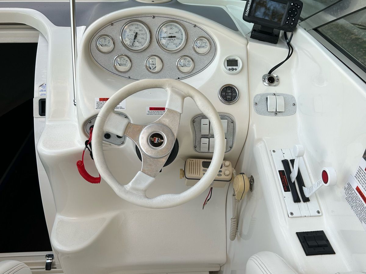 2000 Wellcraft 23 Excalibur - 5