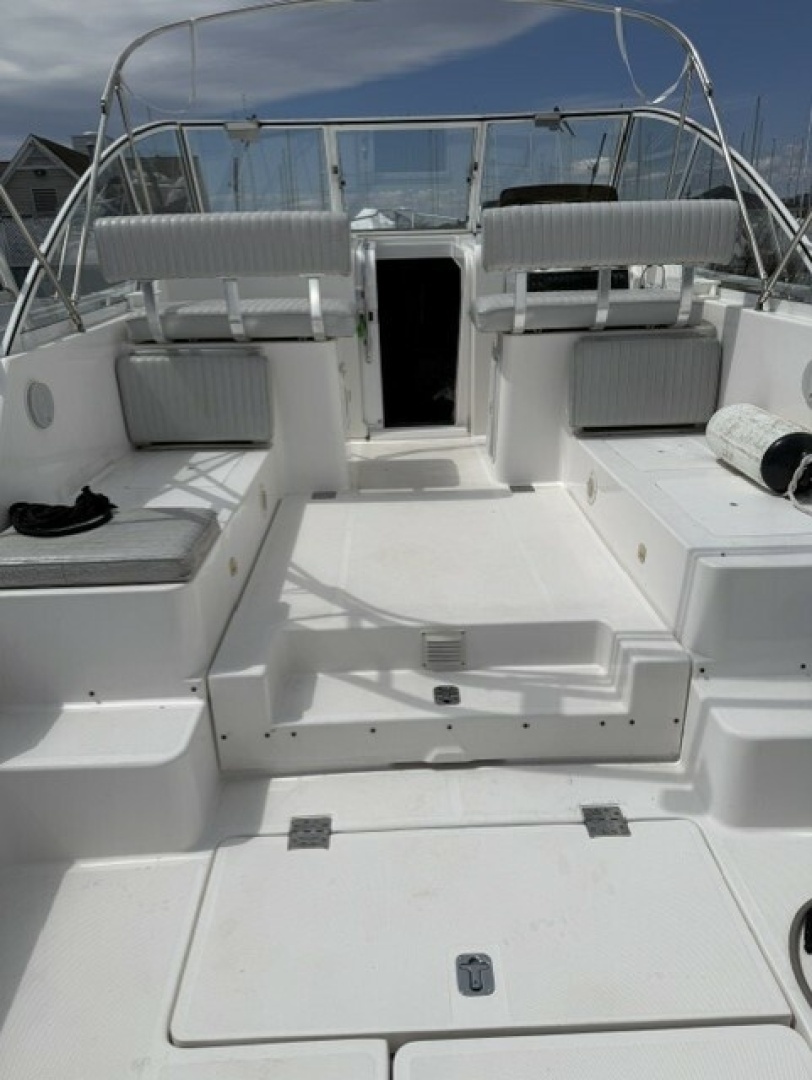 2003 Mainship 34' Pilot - Image 10