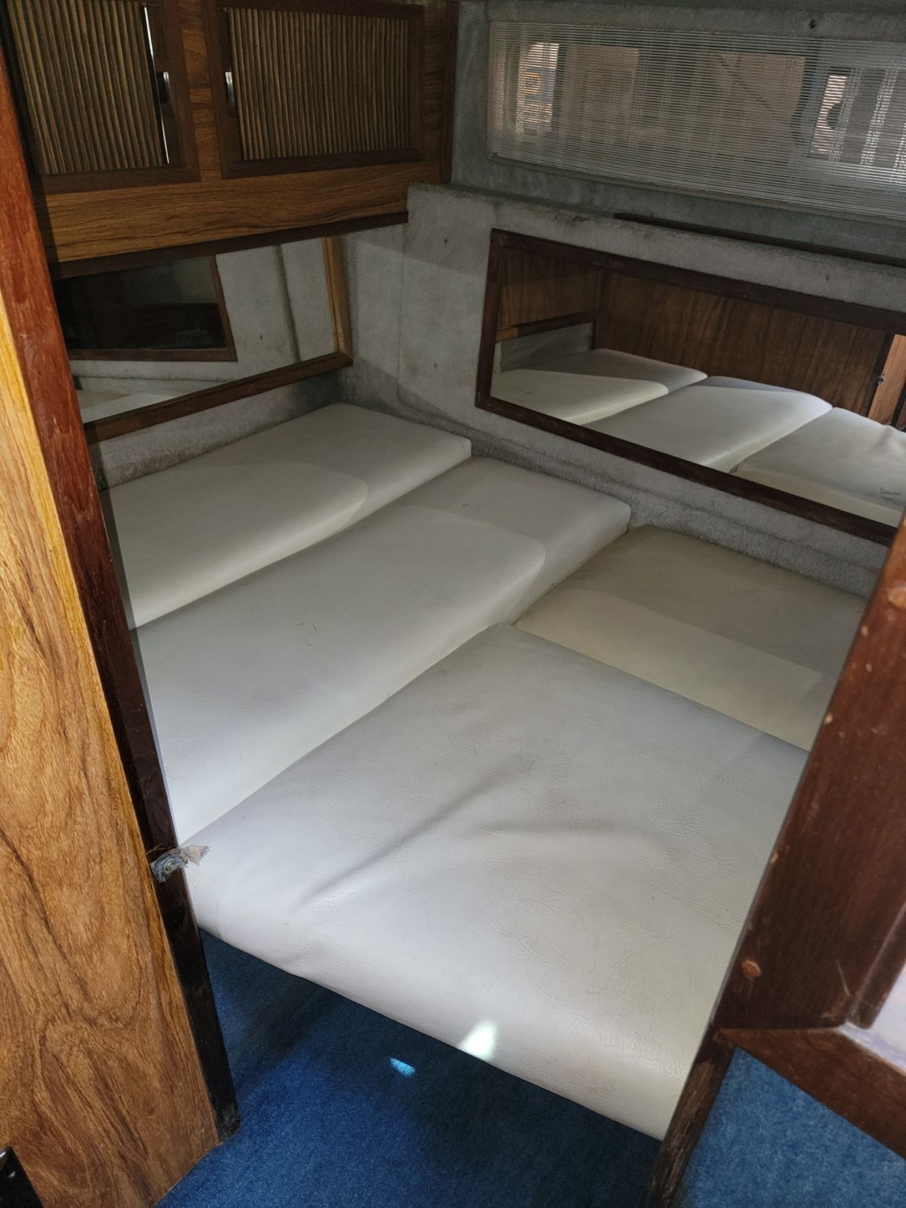 1987 Sea Ray Sundancer - 4