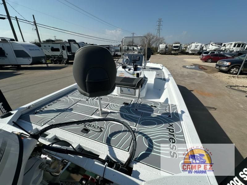 2026 Xpress Boats SW20B - 10