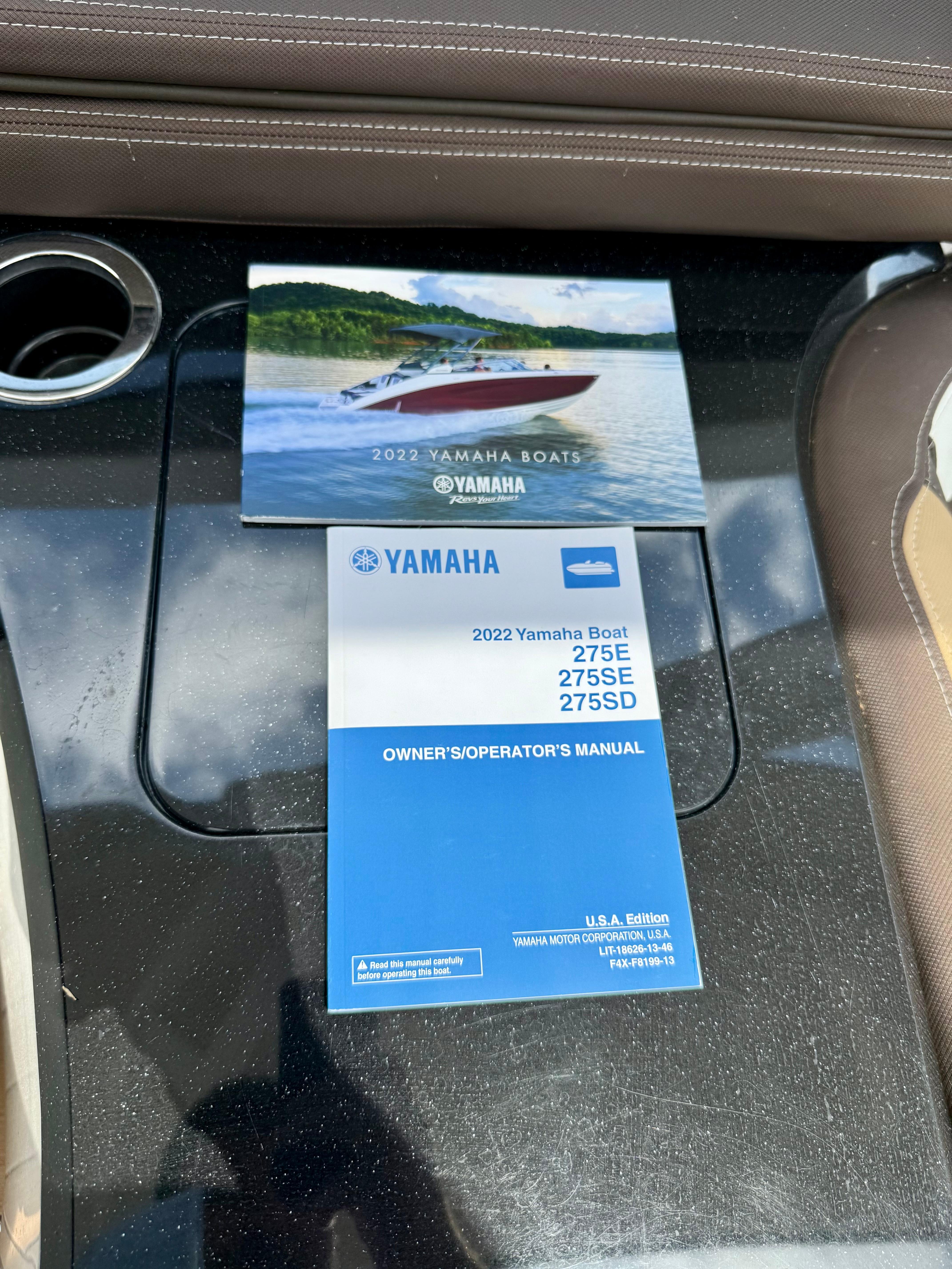 2022 Yamaha Boats 275SD - 30