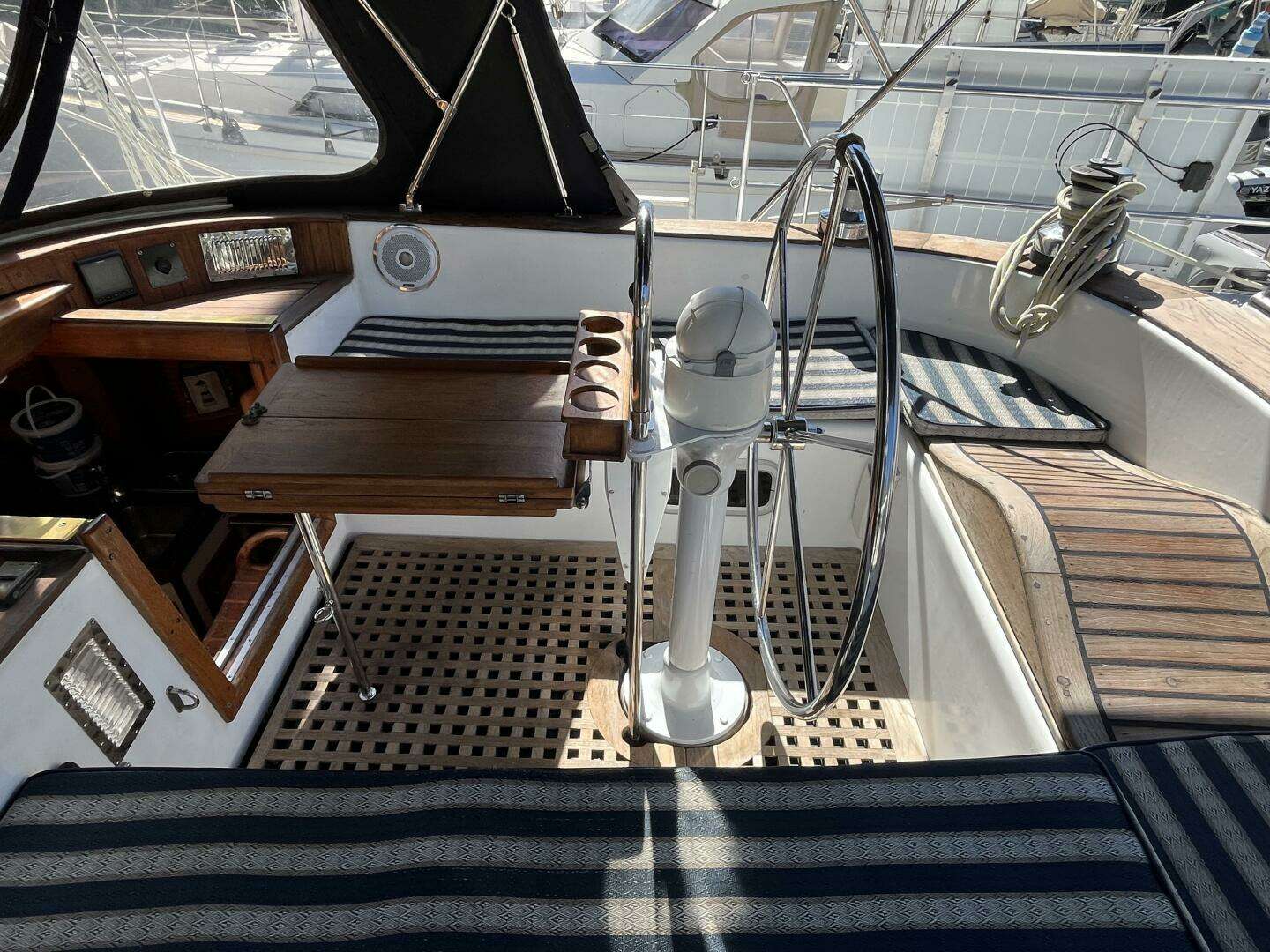 1993 Med Marine Montevideo - Image 19