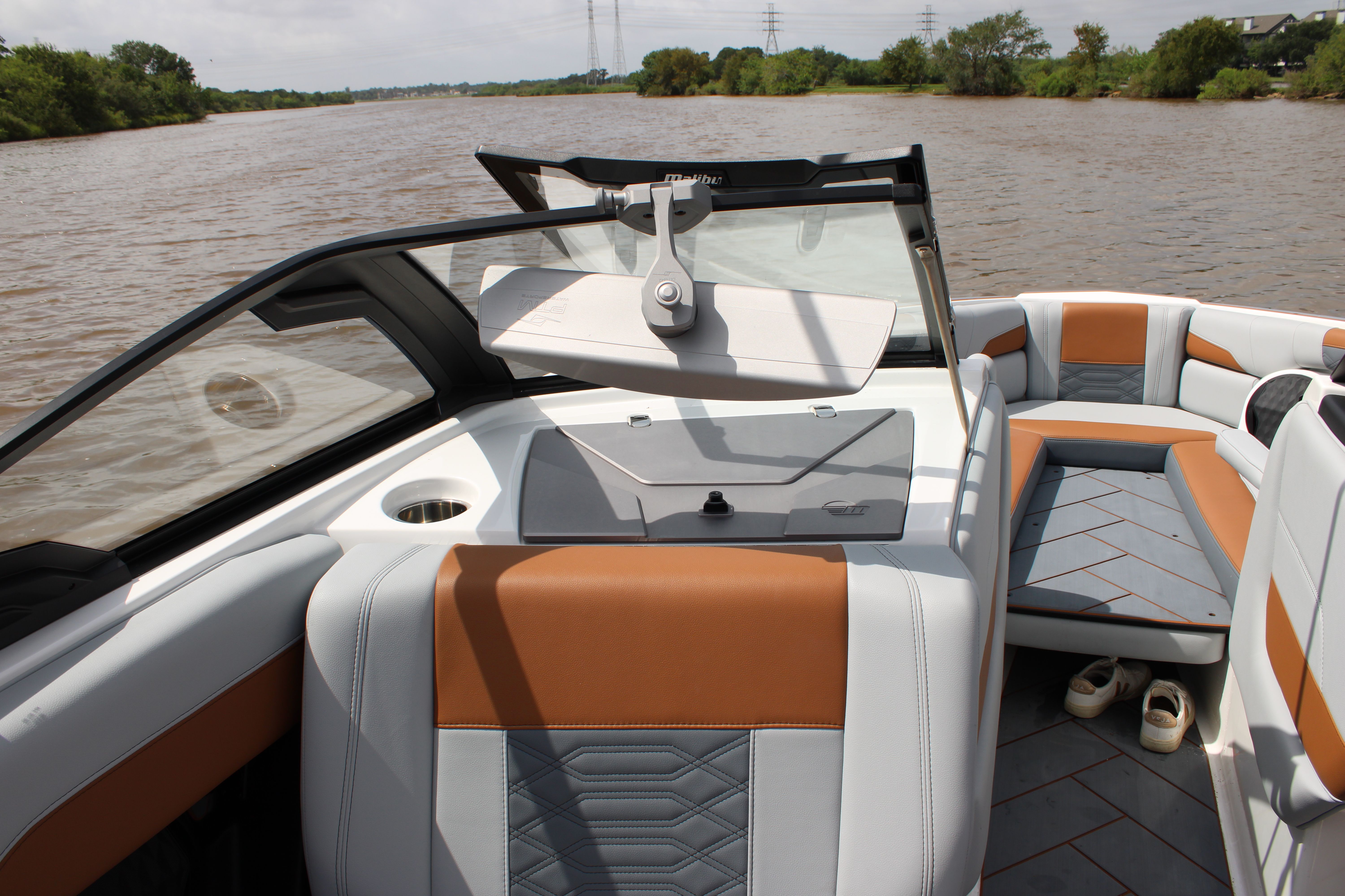 2024 Malibu 26LSV - 17