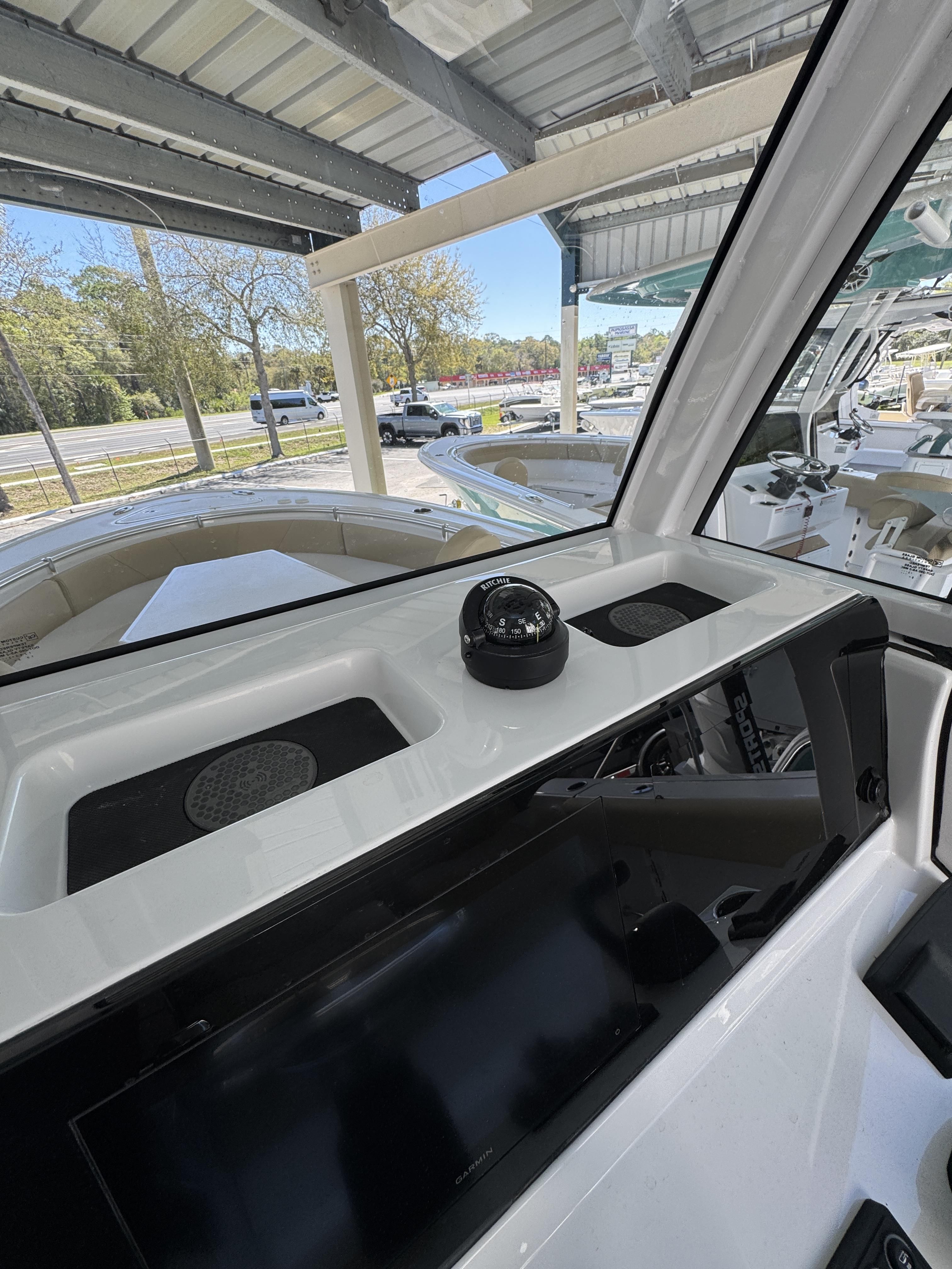 2026 Sportsman Heritage 231 Center Console - 39