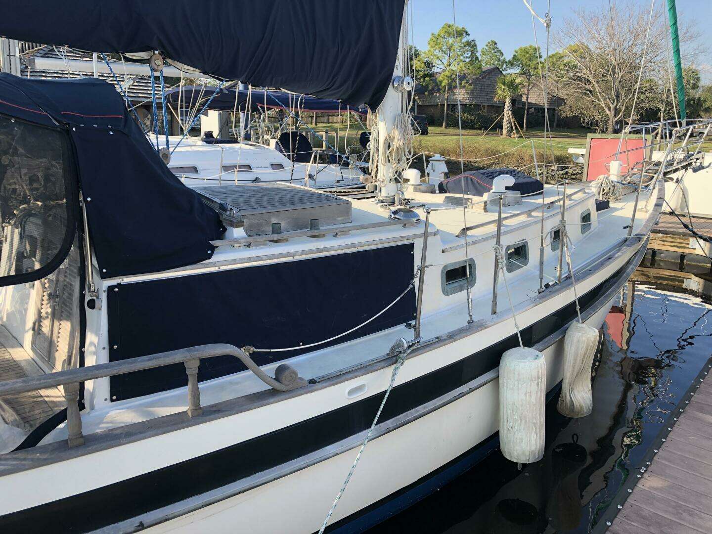 1987 Tayana Mariner 36 - Image 4