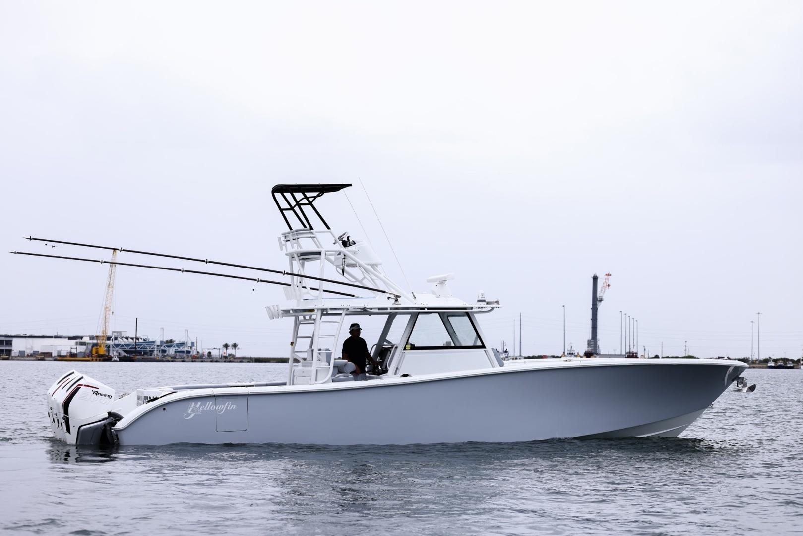 2020 Yellowfin 42 - Image 9