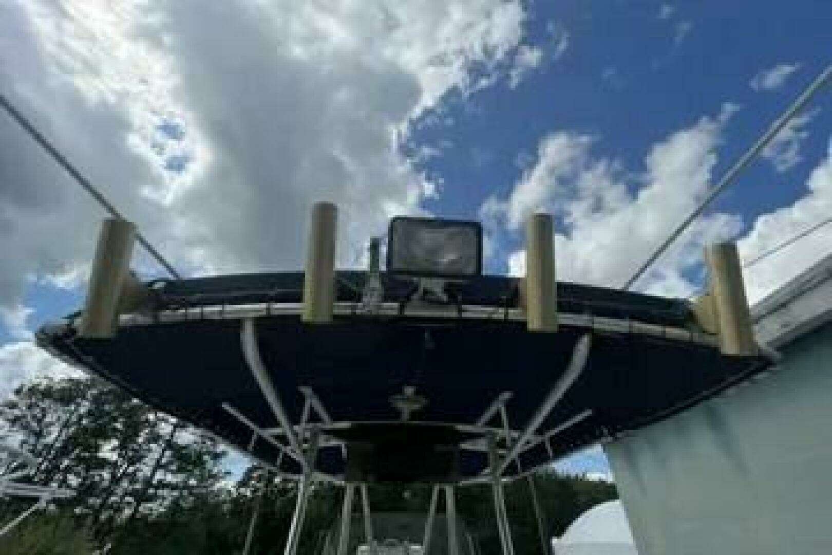 2002 Boston Whaler 21 Outrage - Image 11