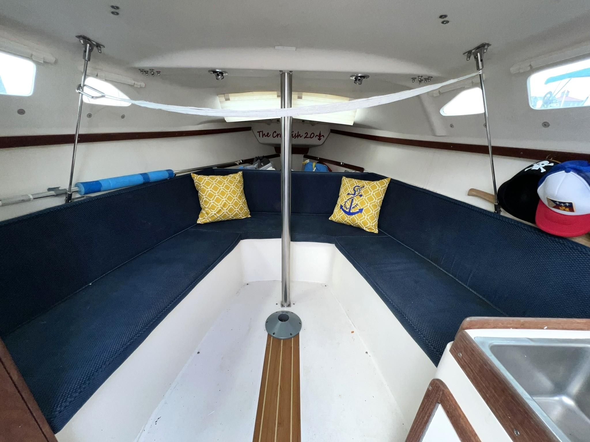 2005 Catalina C250 - 22