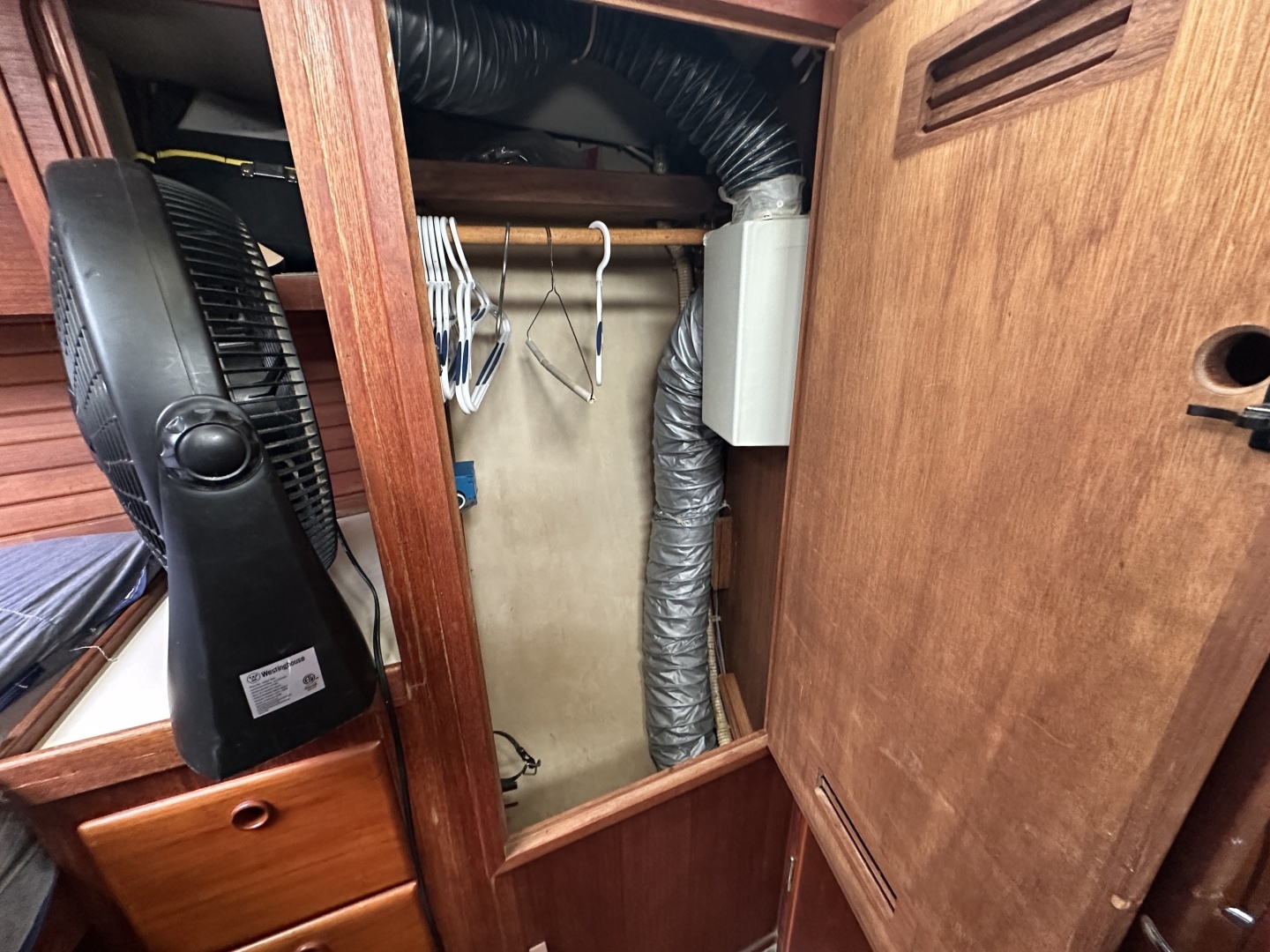 1991 Sabre 425 - Image 187