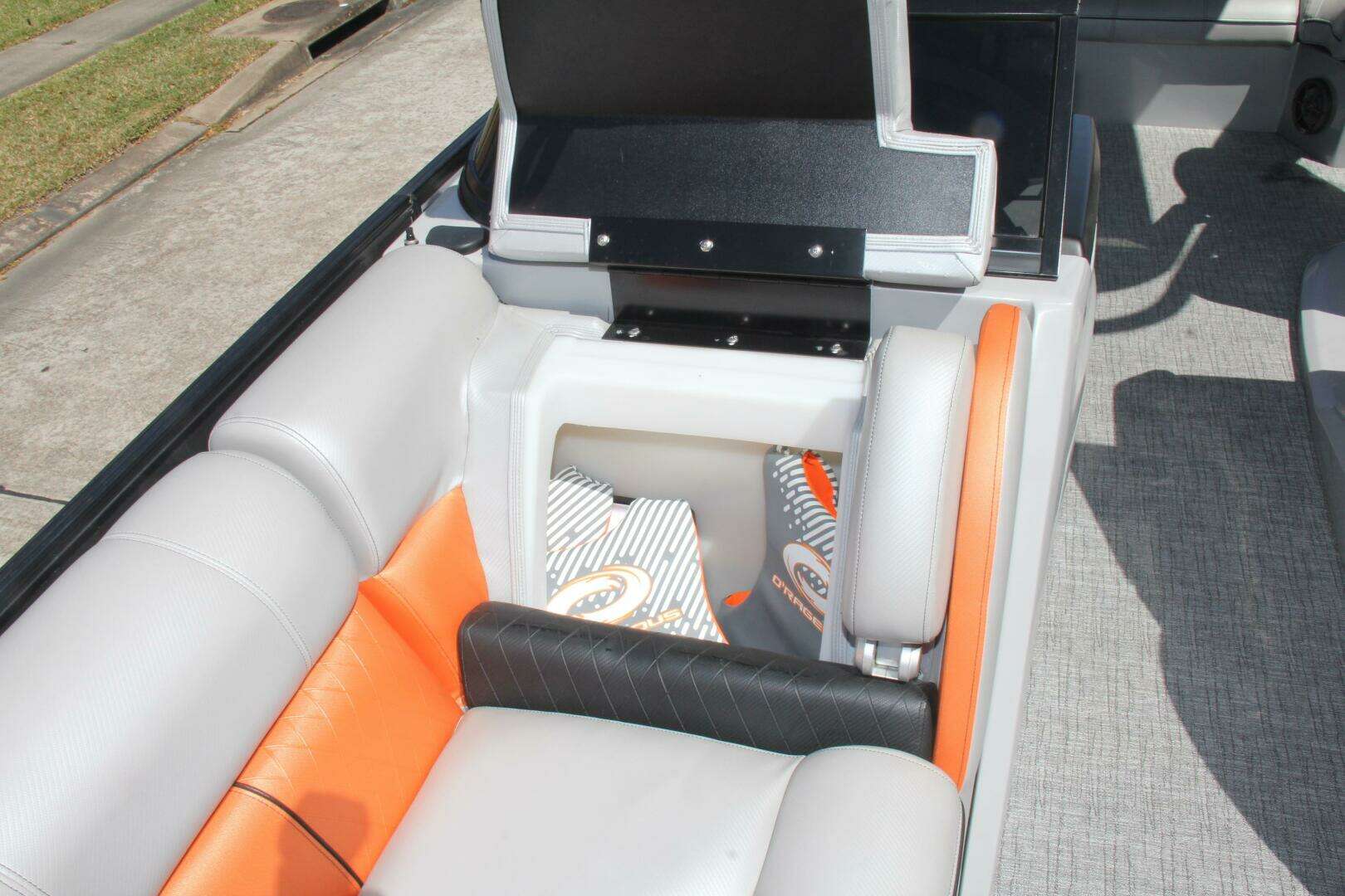 2021 Berkshire 25 Sport CL - Image 36