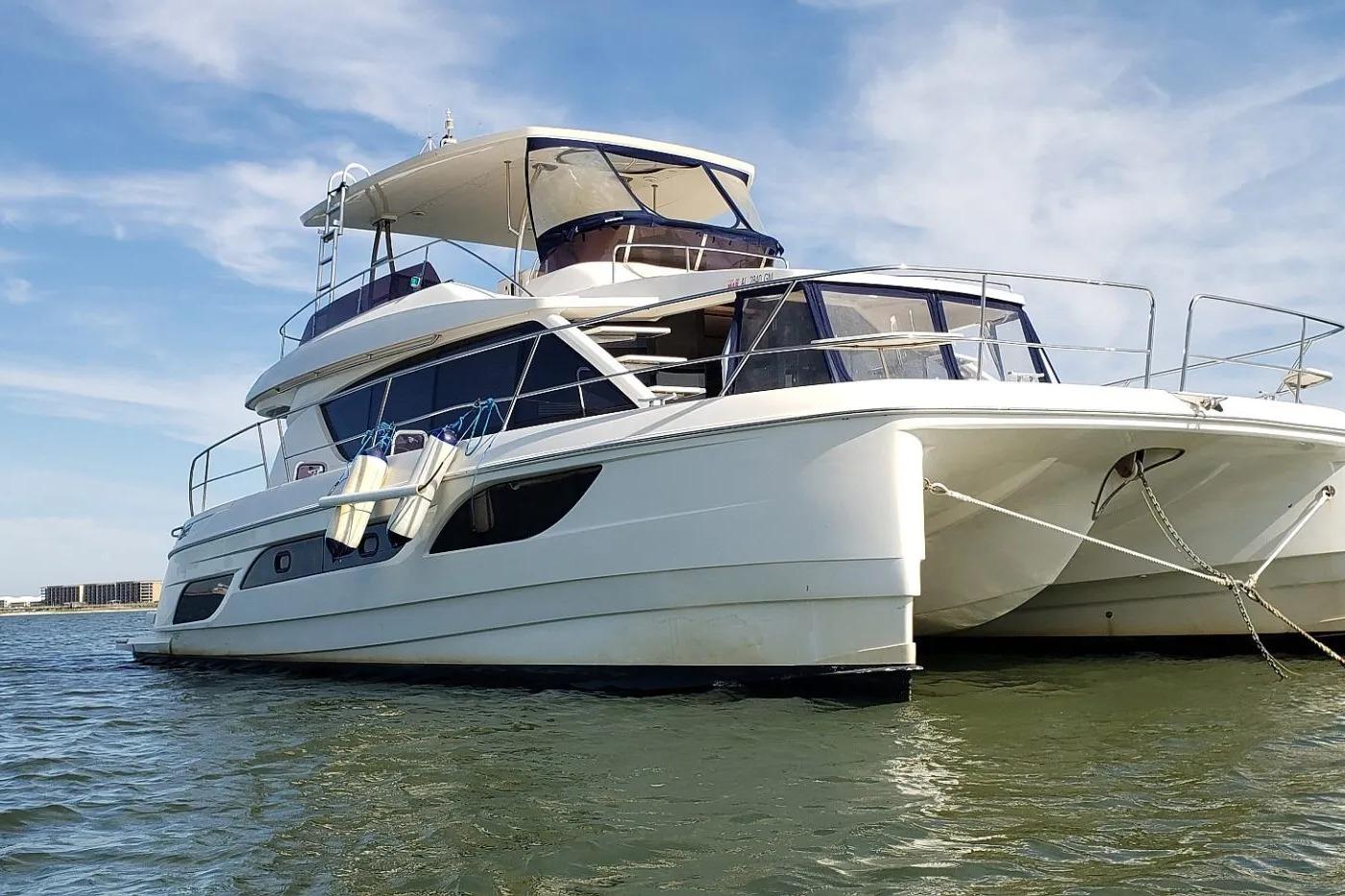 2014 Aquila 48