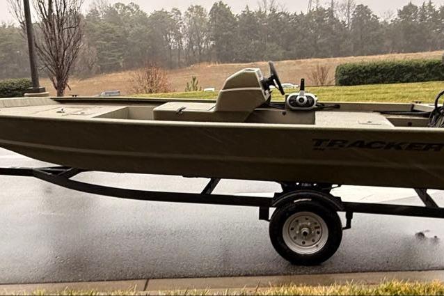 2026 Tracker Grizzly 1648 SC