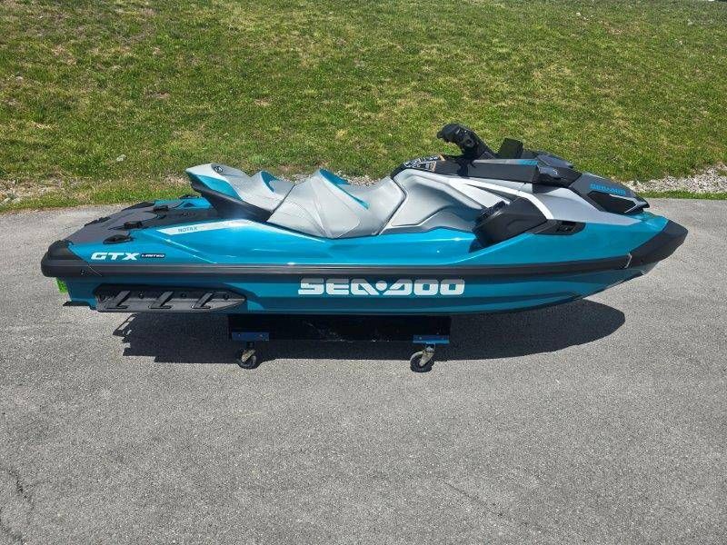 2026 Sea-Doo GTX Limited 325 w/ Sound - 6