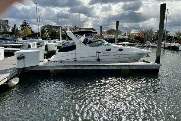 2001 Wellcraft 2800