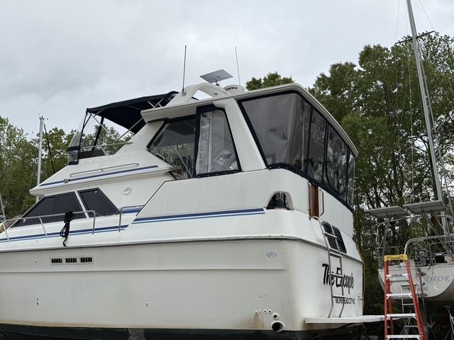 1989 Sea Ray 380 - 7