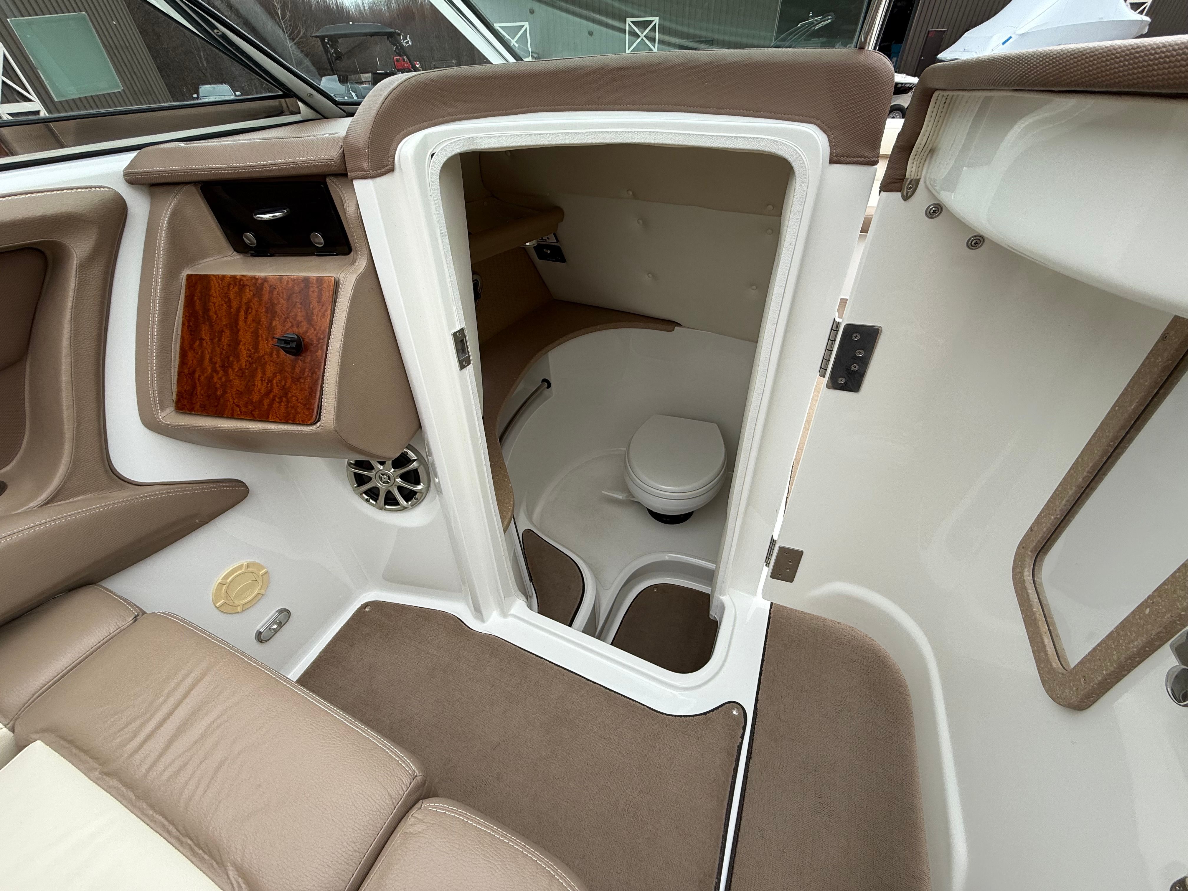 2011 Cobalt 302 - 29