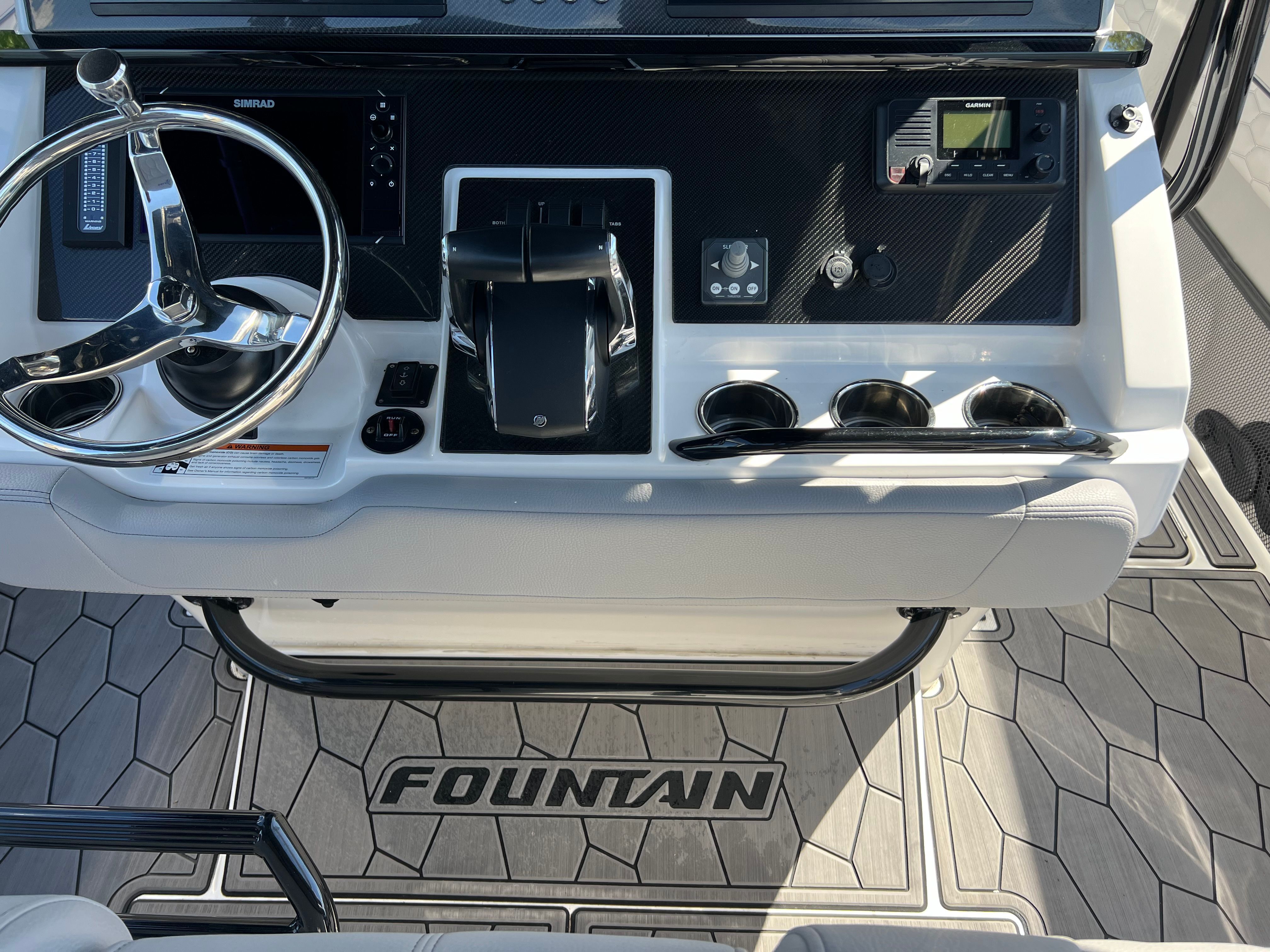 2023 Fountain 38 SC - 15