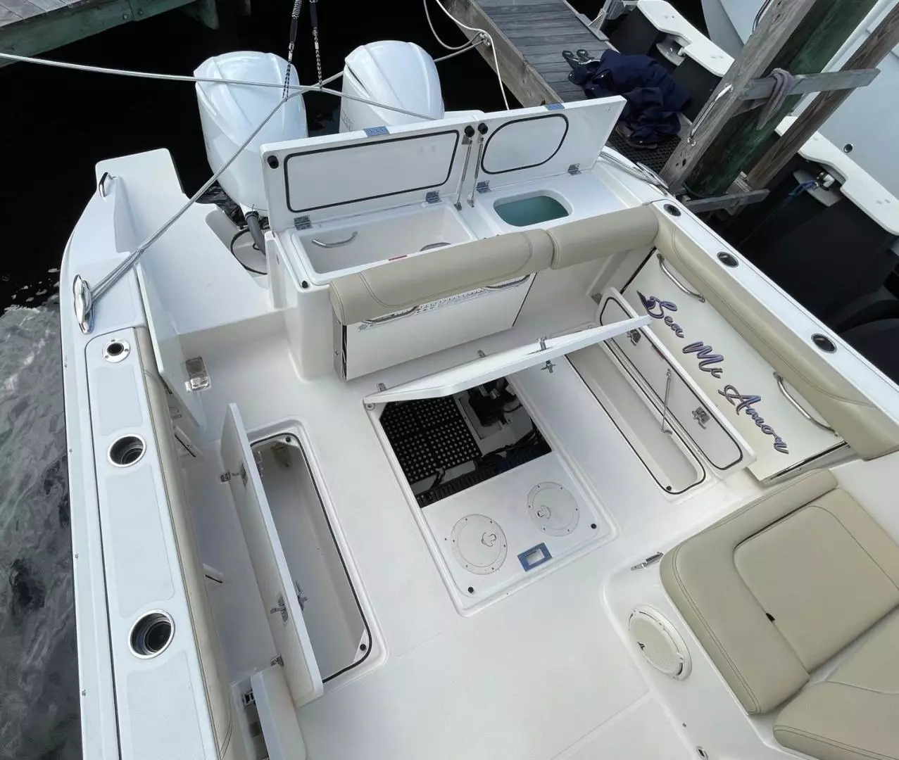 2018 Pursuit 325 DC - Image 19