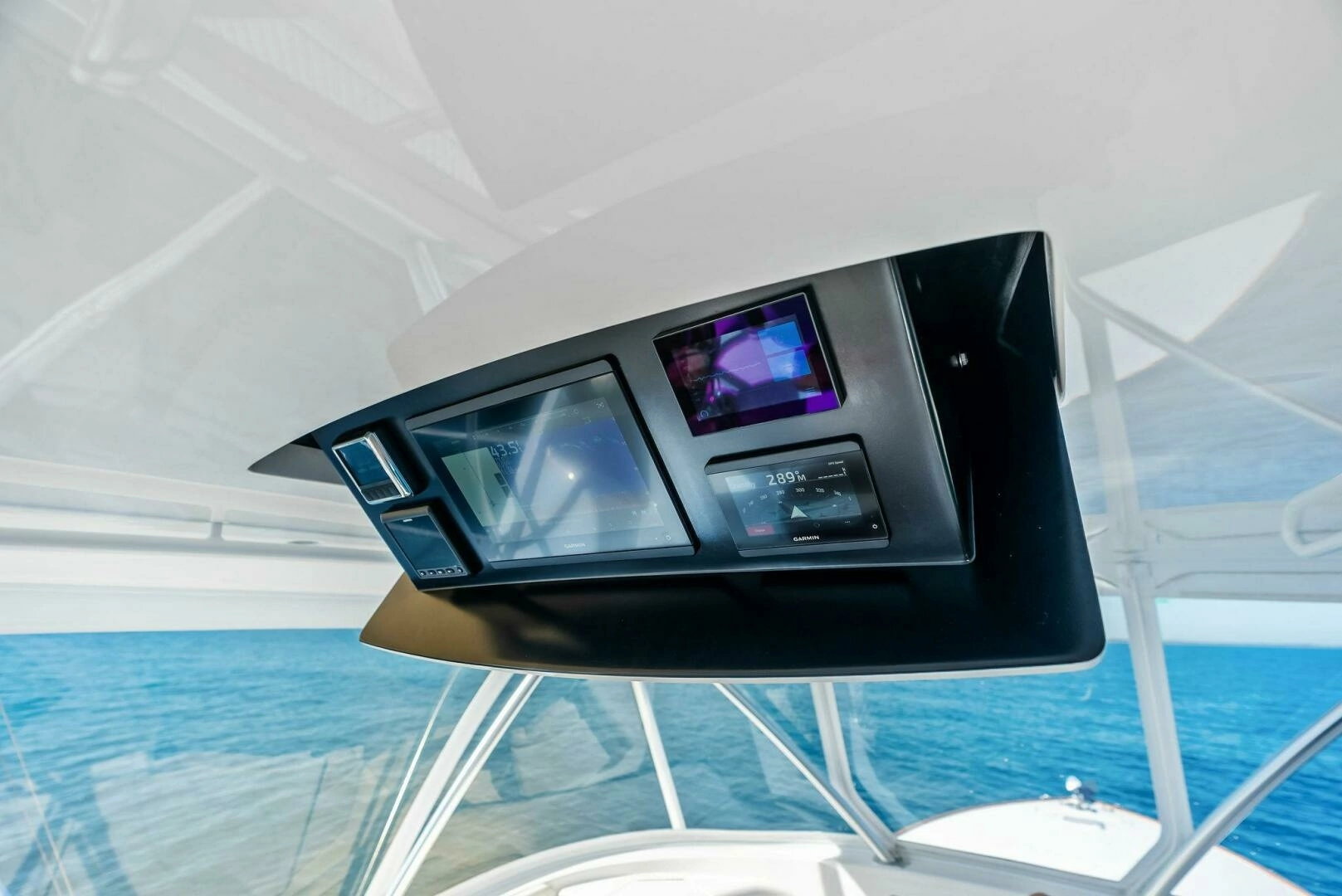 2023 Viking 64 Convertible - Image 61
