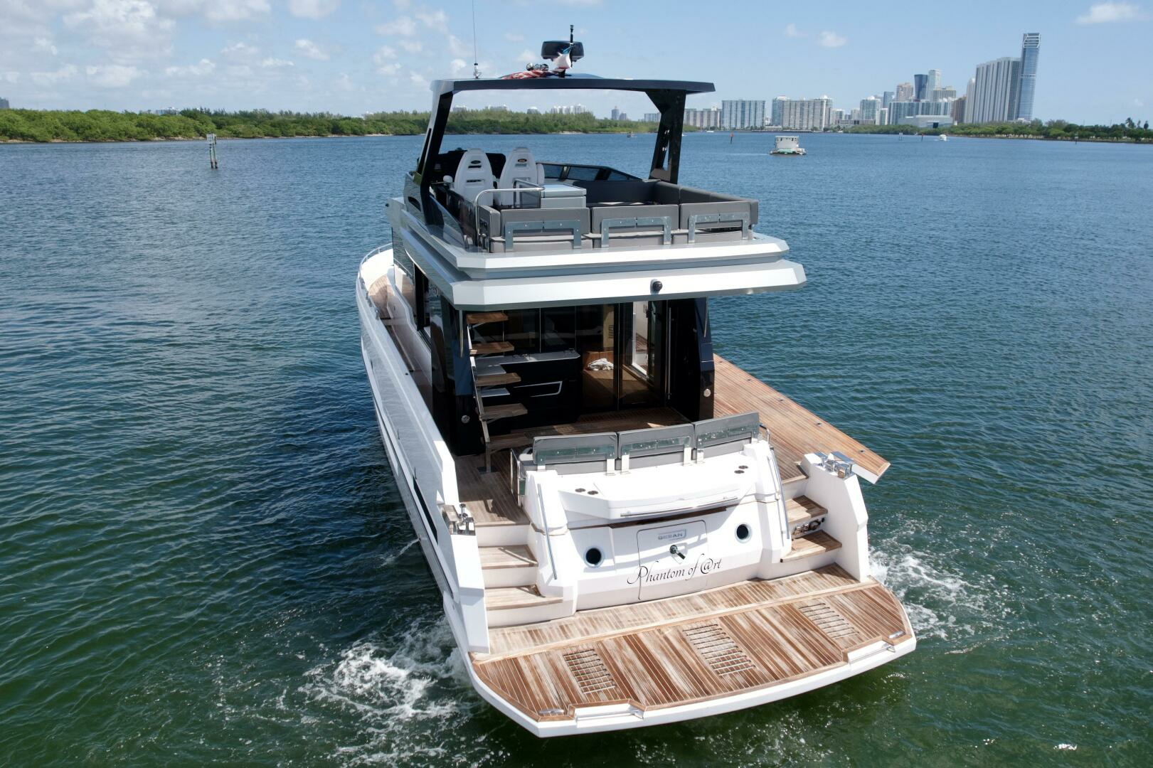 2022 Okean Flybridge 50 - Image 4