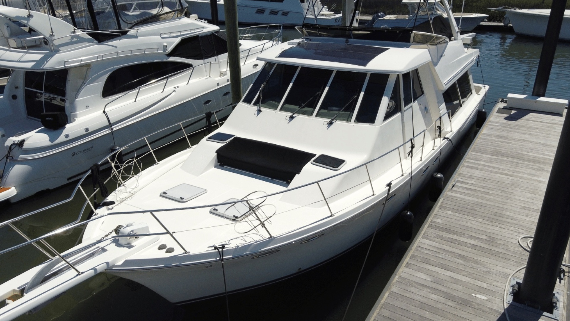 2008 Meridian 490 Pilot House - Image 3