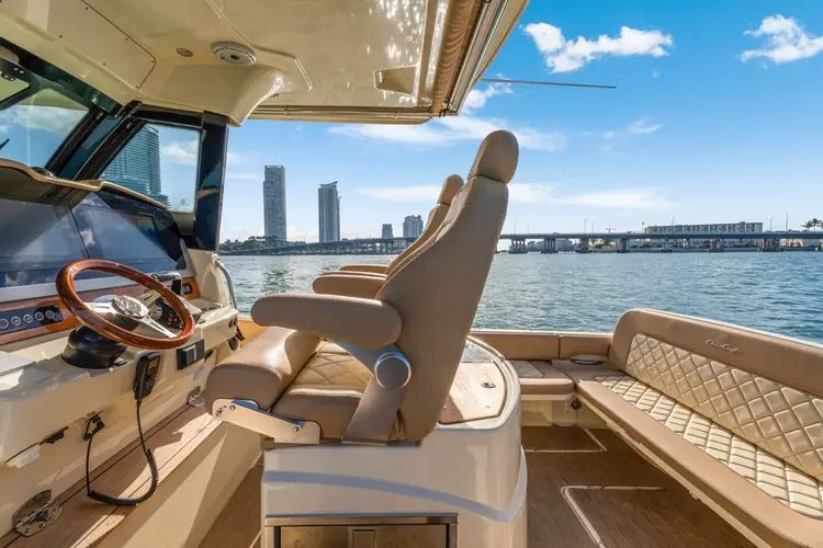 2022 Chris-craft Catalina 30 - Image 25
