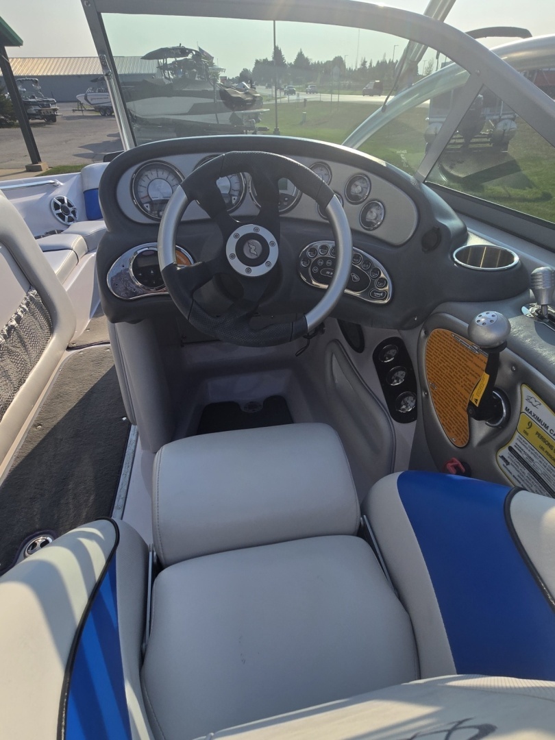 2008 Nautique Crossover 211 - Image 7