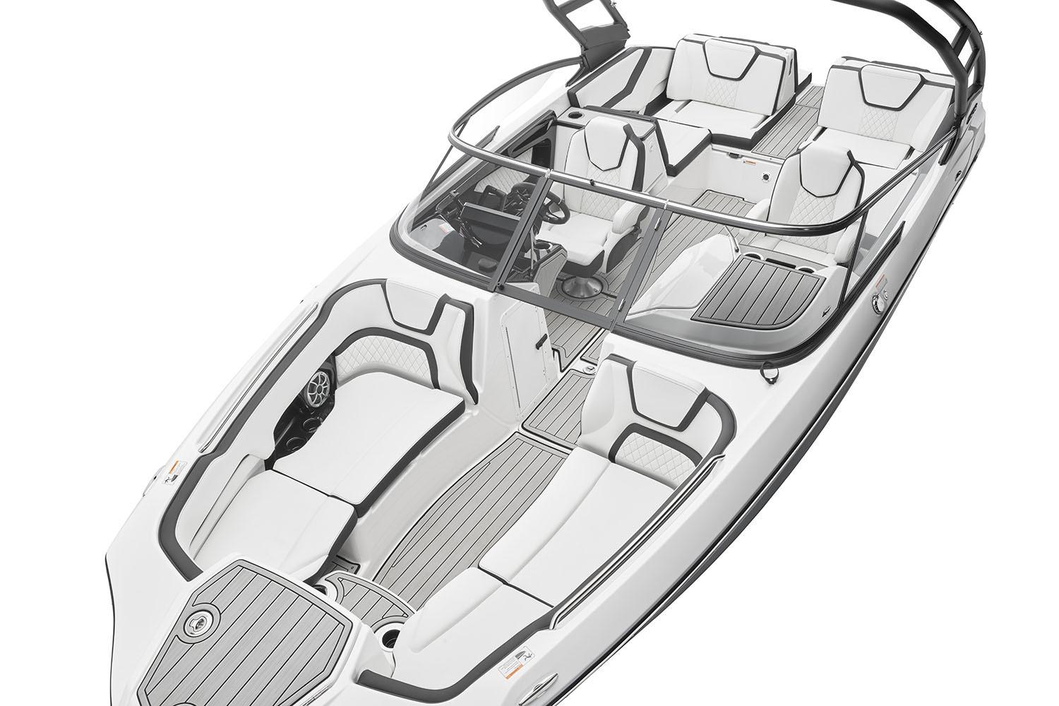 Manufacturer Provided Image: 2026 Yamaha Boats 252S, sleek design, spacious seating, modern interior, luxury watercraft.