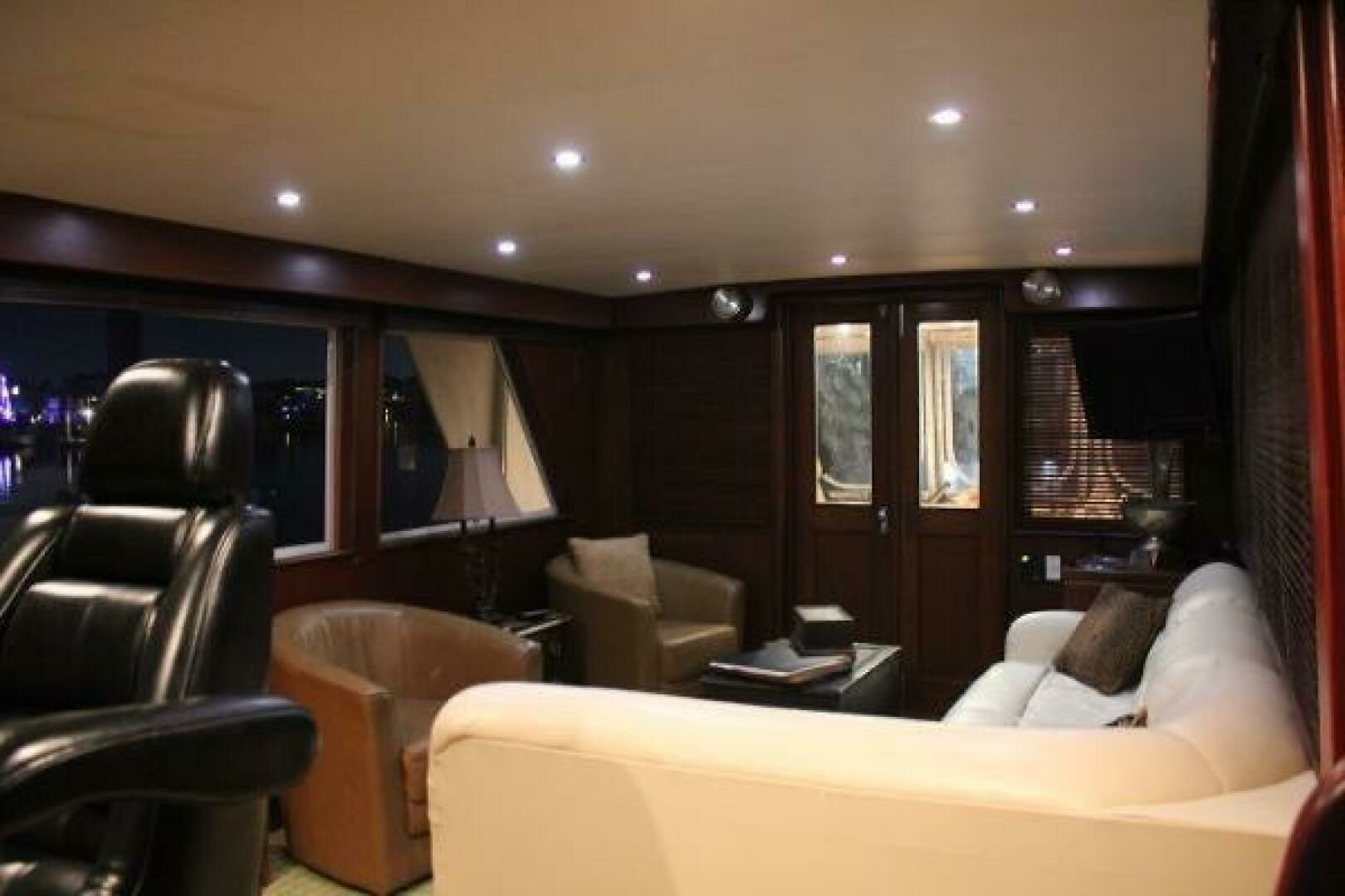 1965 Hatteras Motor Yacht - Image 21
