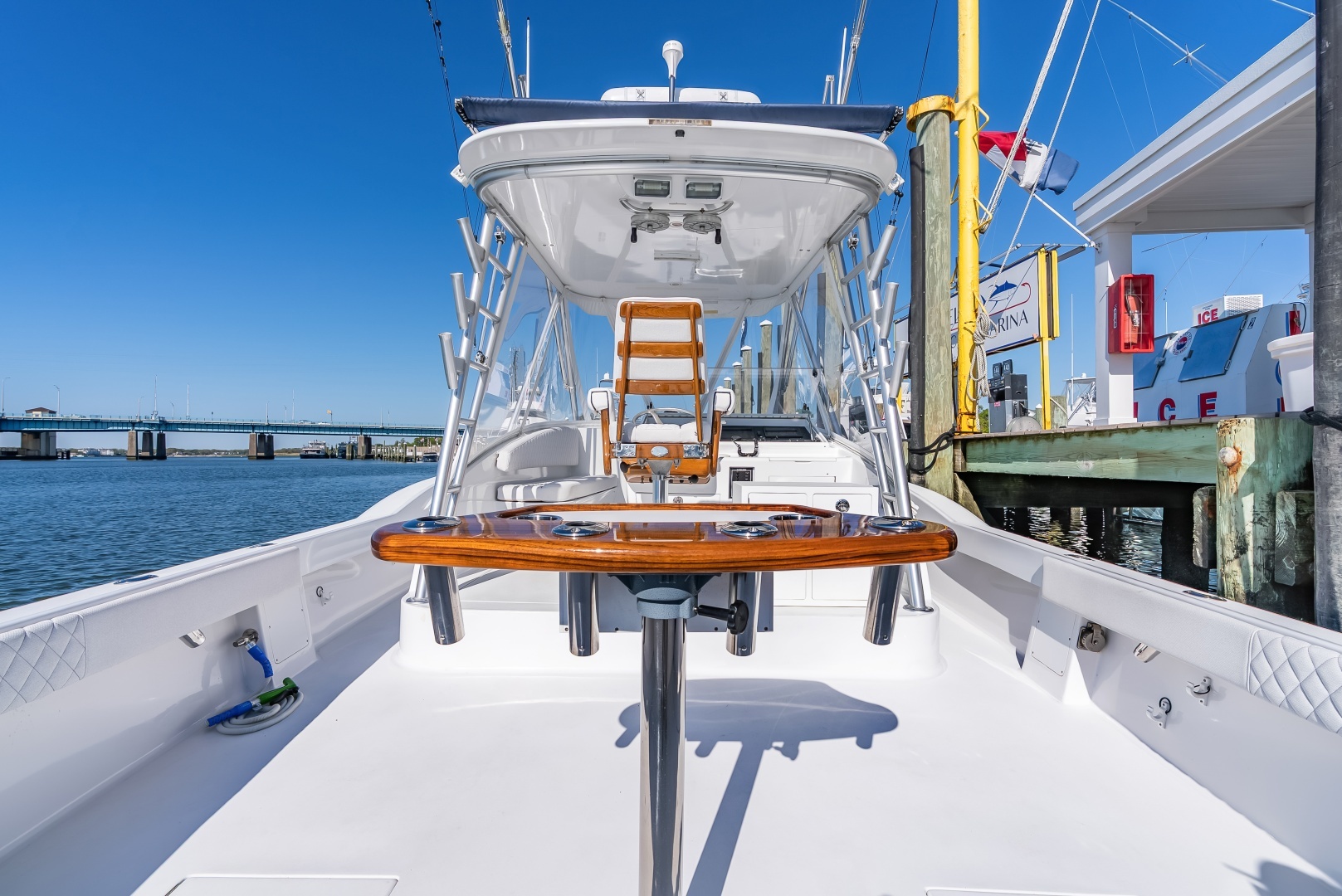 2005 L&H Walkaround - Image 24