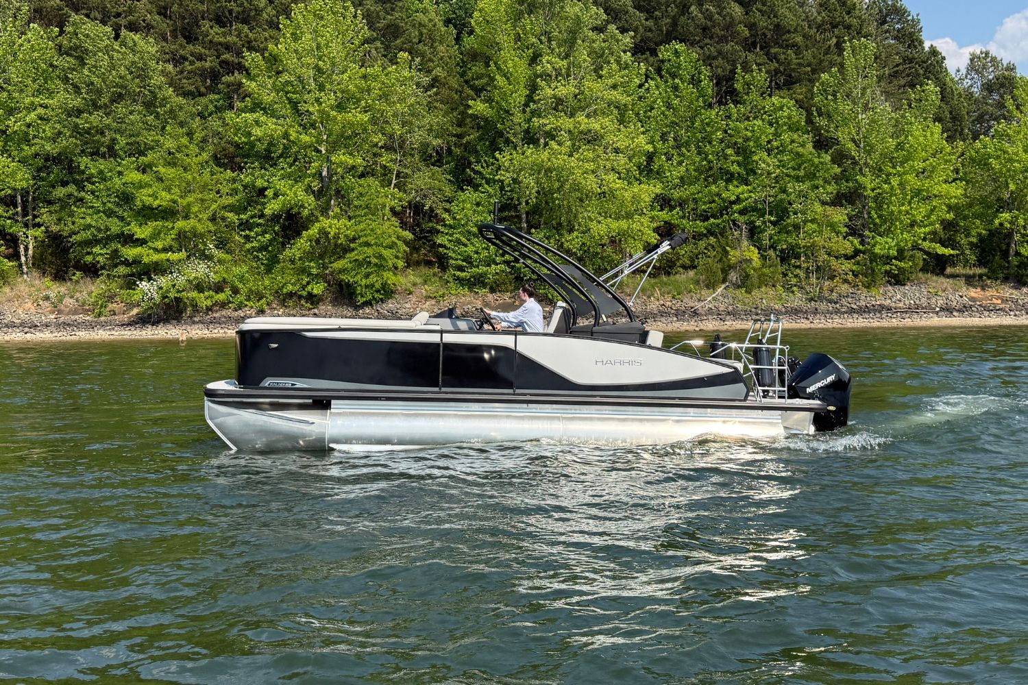 2026 Harris Sunliner 230 Sport