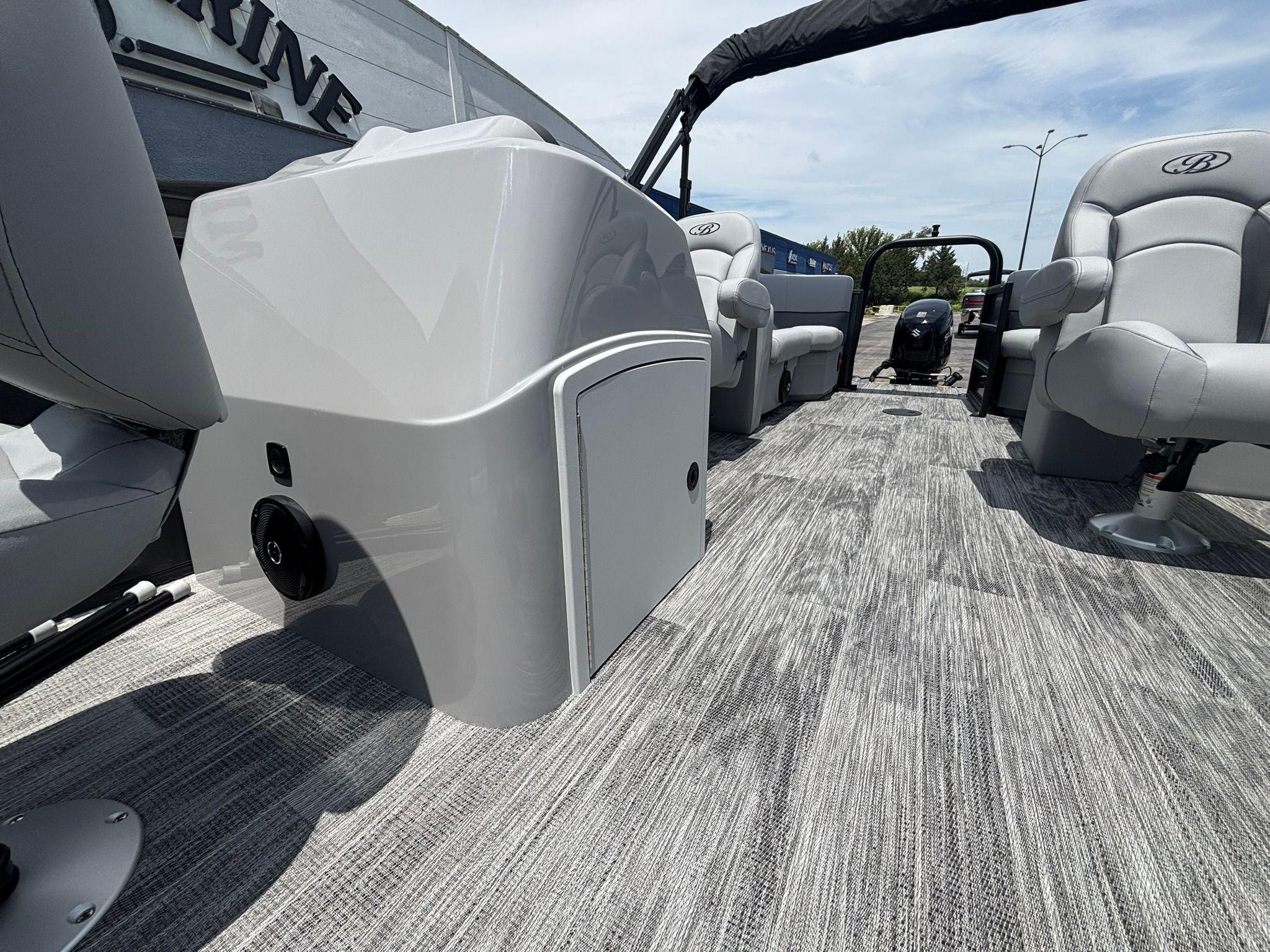 2027 Bentley Pontoons 200 Fish CWT - 14
