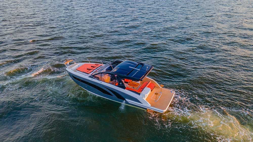 2024 Hanover 387 - Luxury Edition